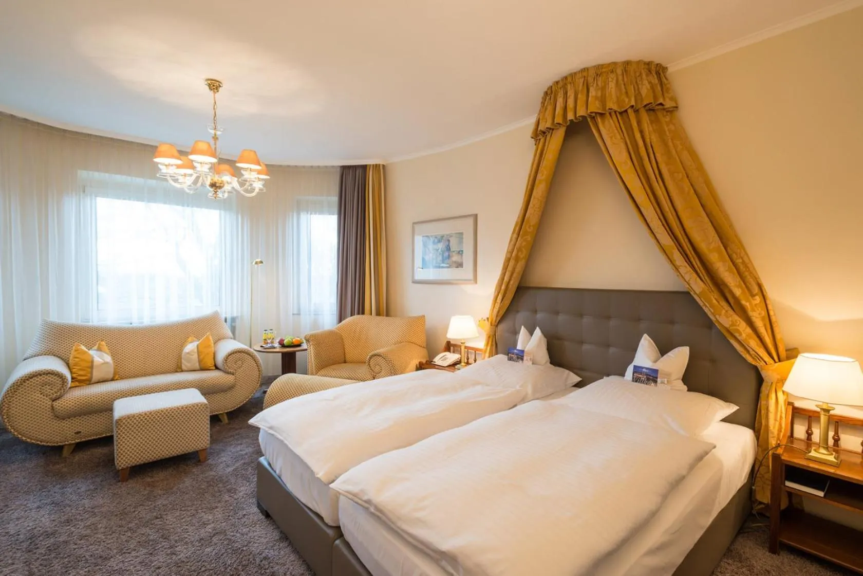 Photo of the whole room, Bed in Hotel Heinz