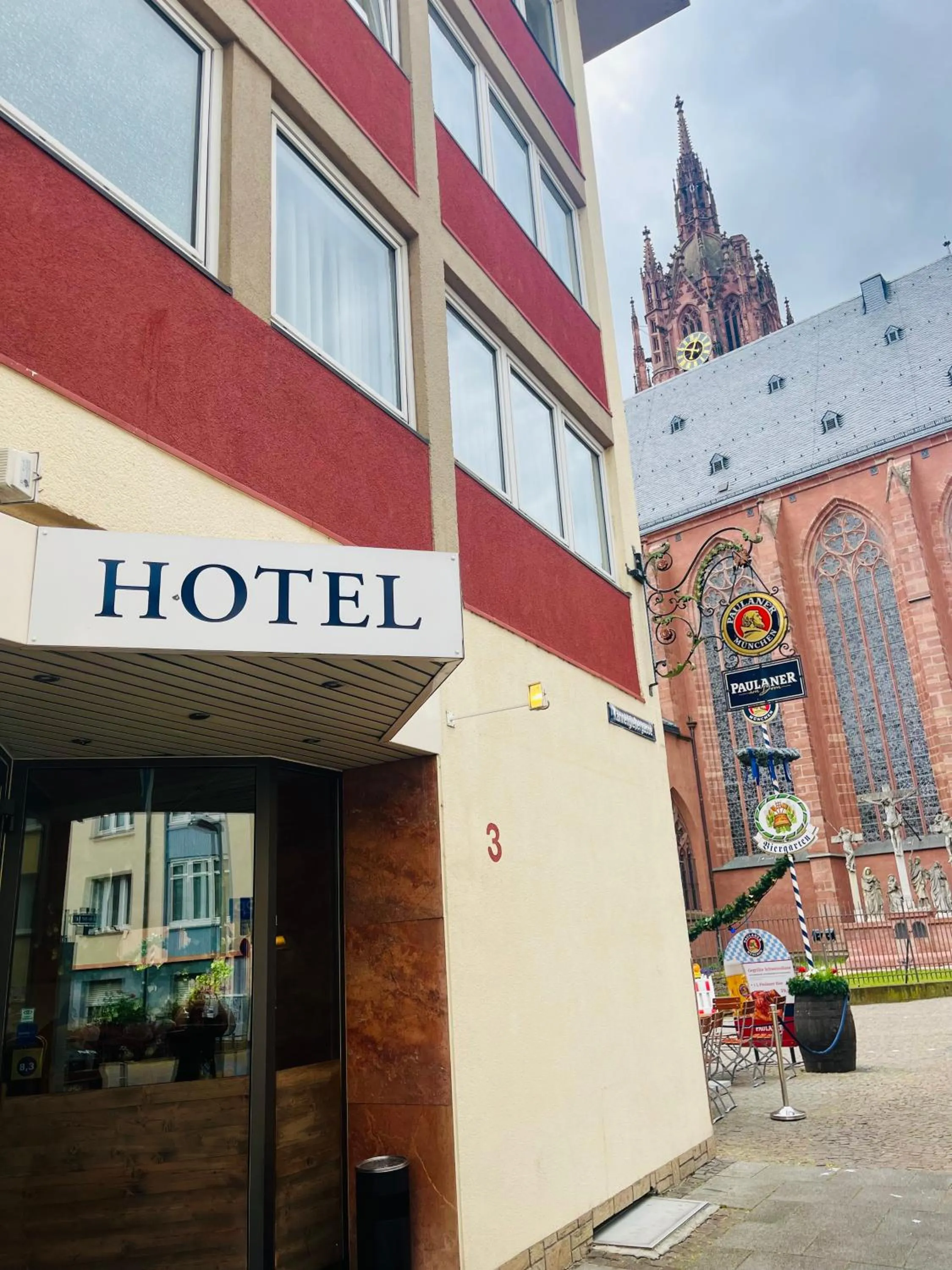 Property building in Paulaner am Dom Hotel