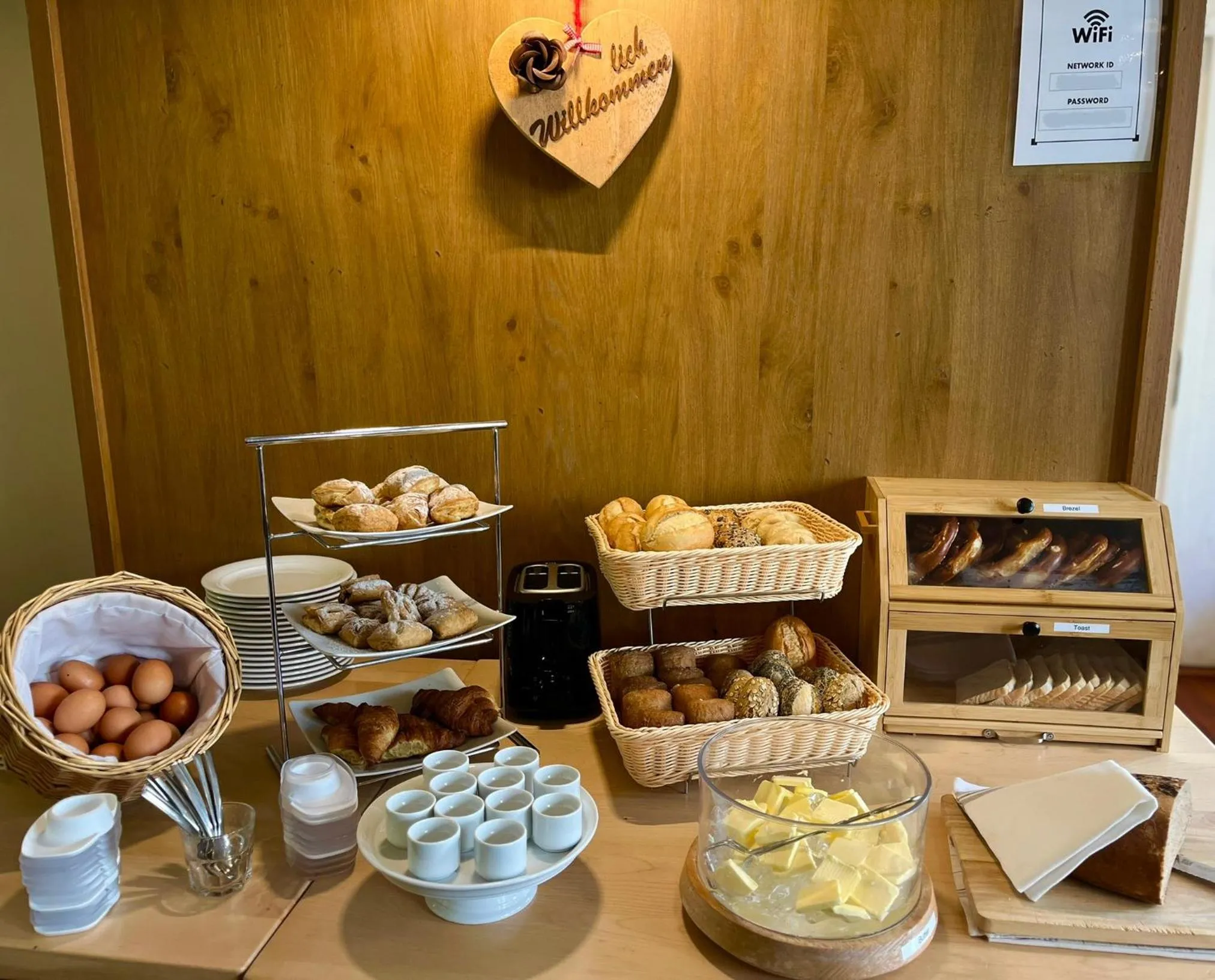 Breakfast in Paulaner am Dom Hotel