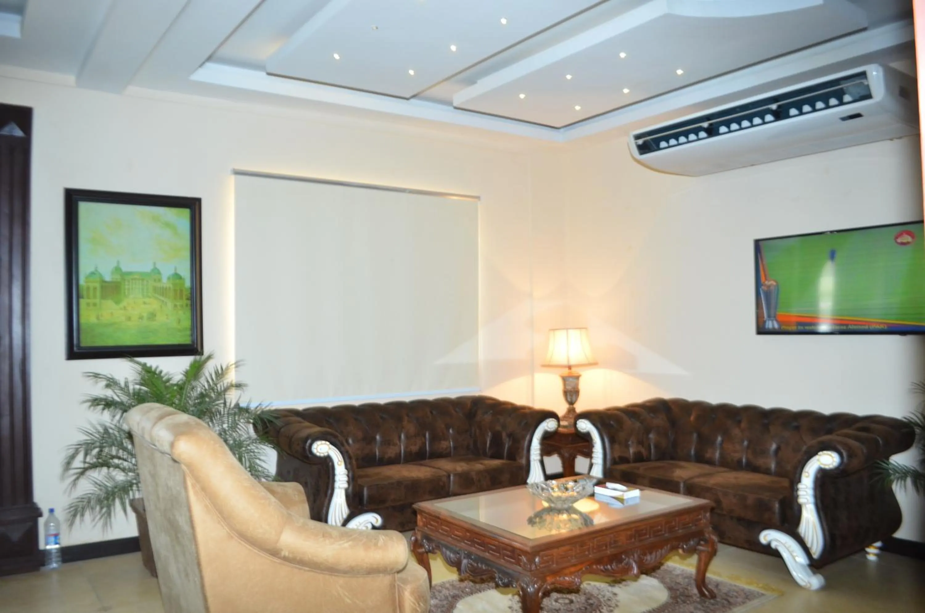 Area and facilities in Hotel One Sukkur