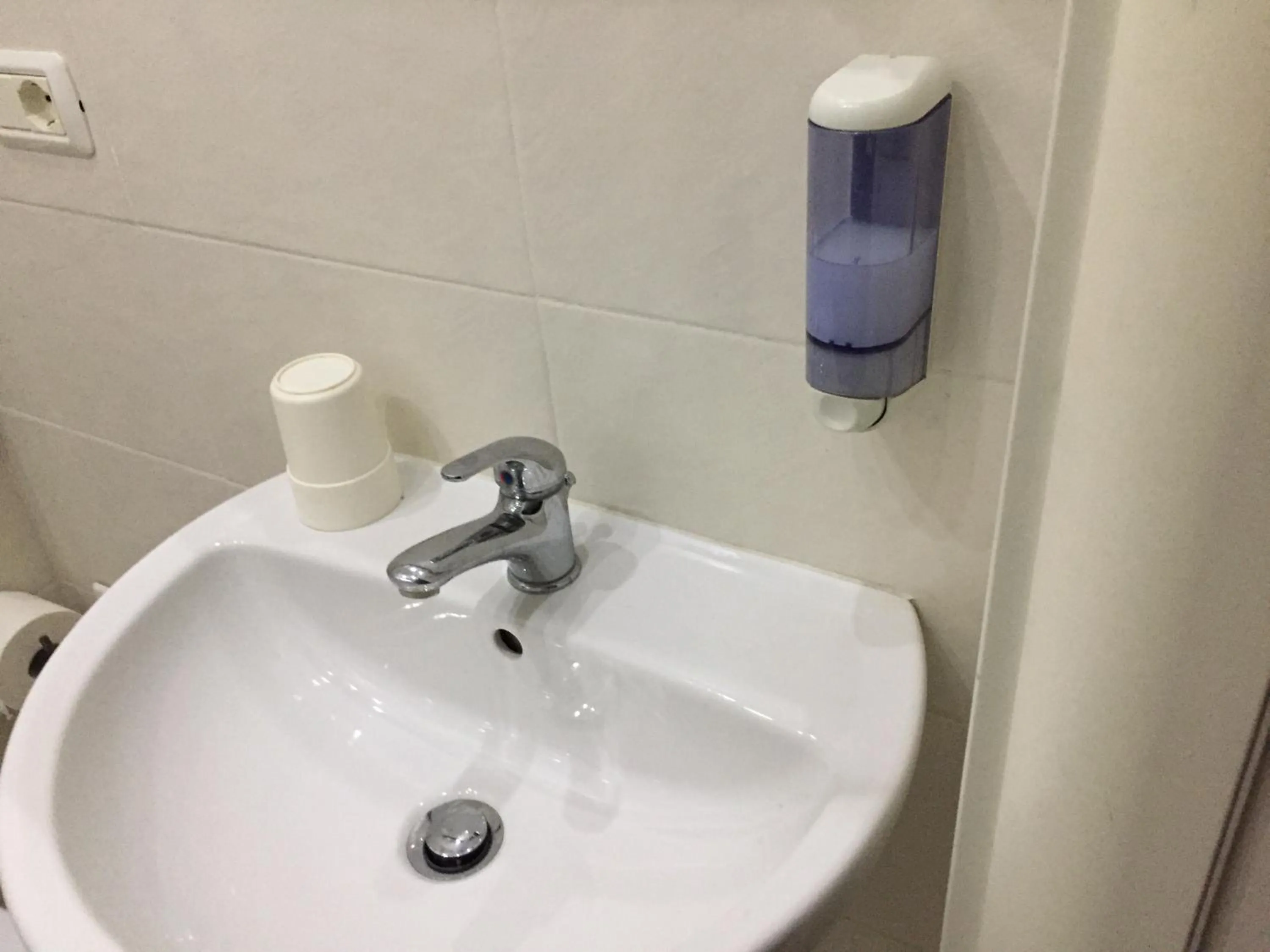 Bathroom in Hotel Viking