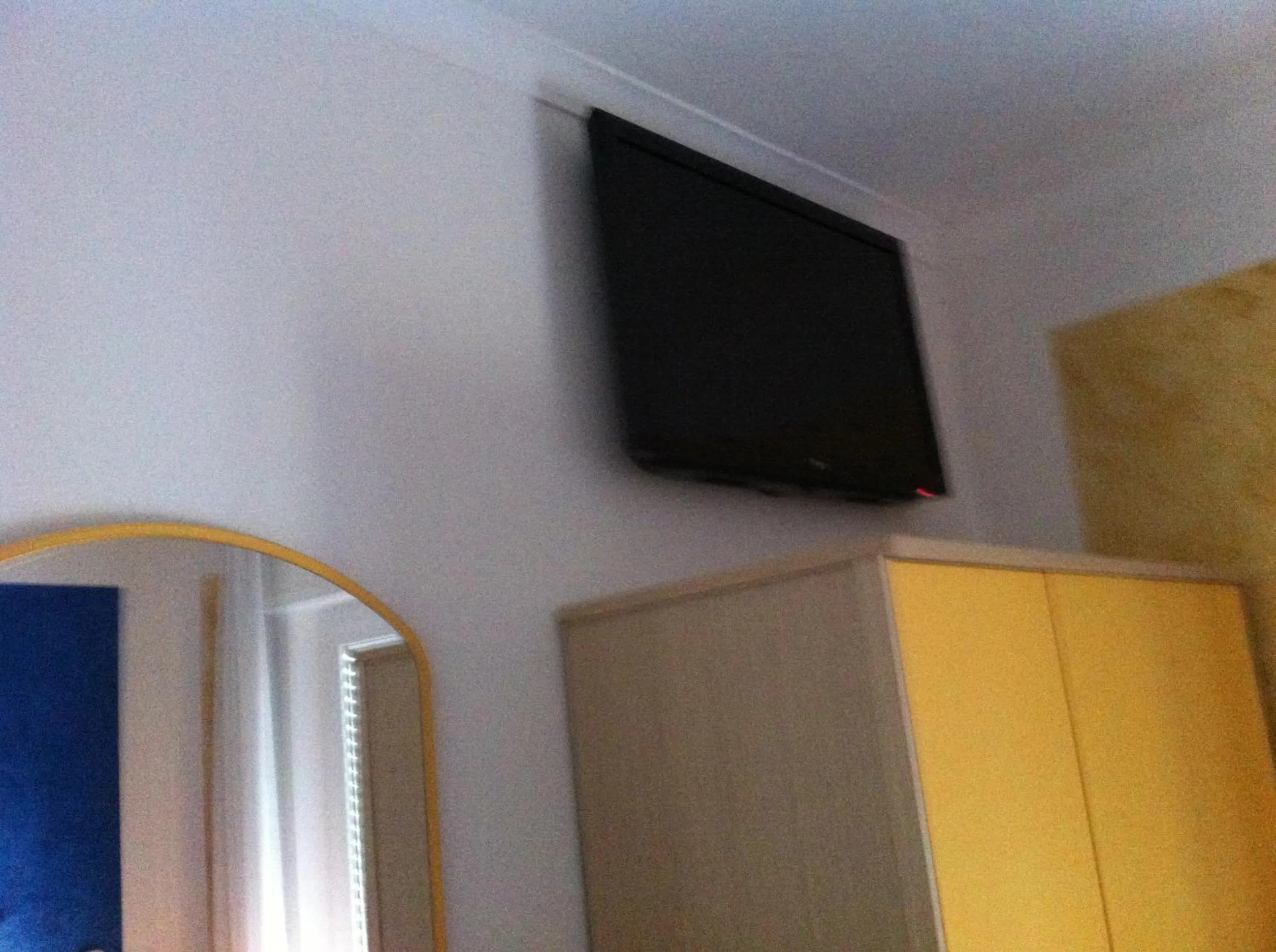TV and multimedia in Hotel Viking