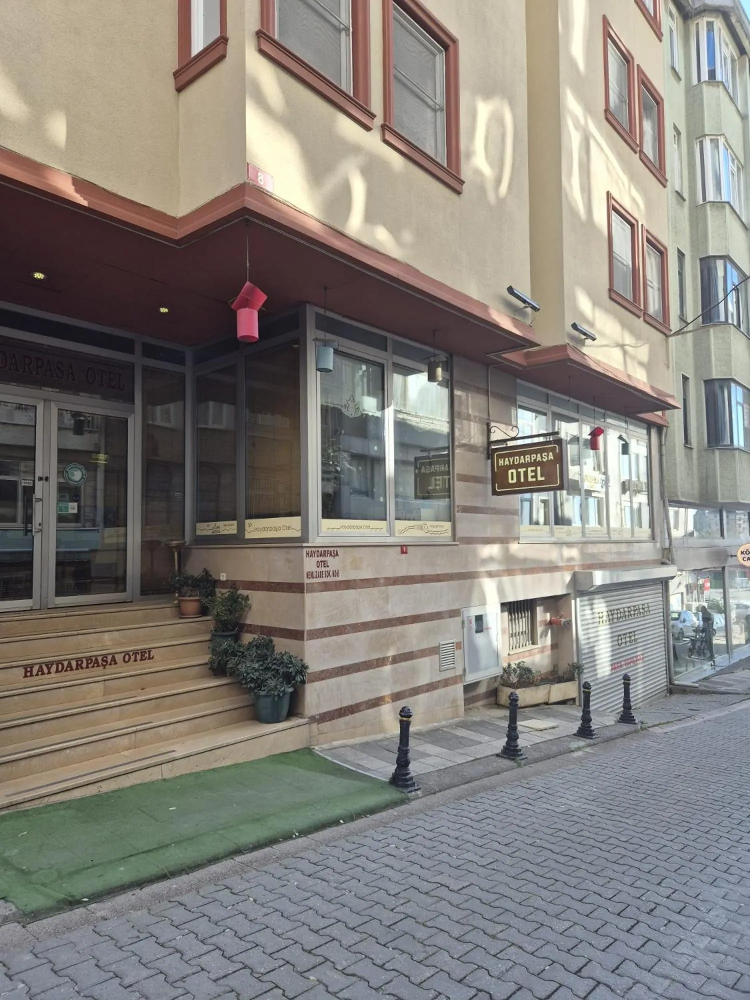 Property building in Haydarpasa Hotel