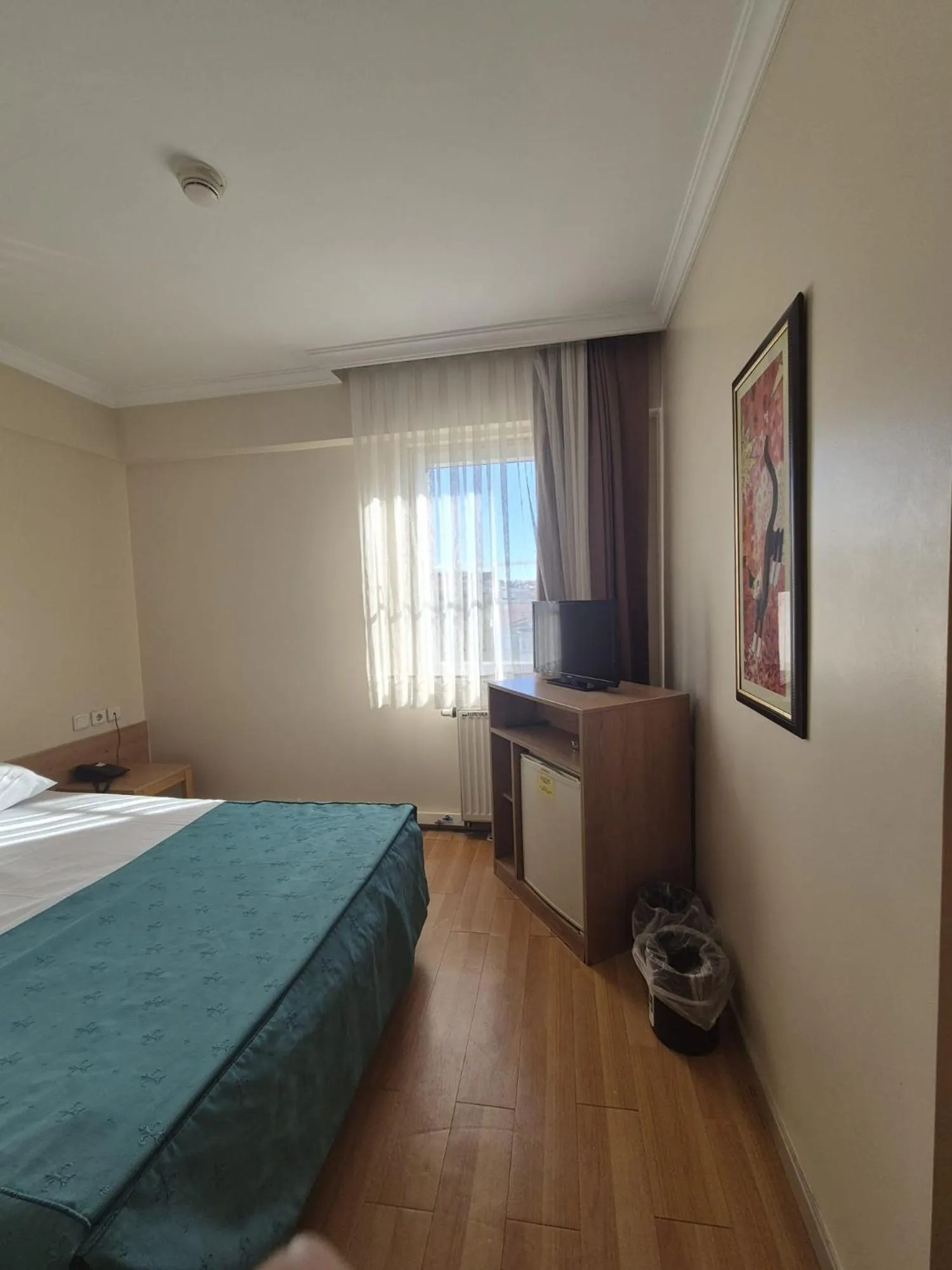 Photo of the whole room, Bed in Haydarpasa Hotel