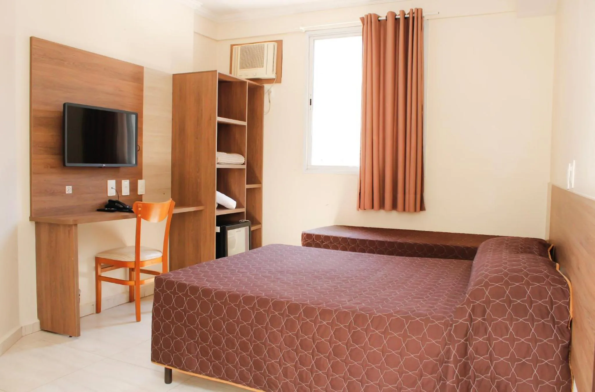 Bed in Hotel Guarumar