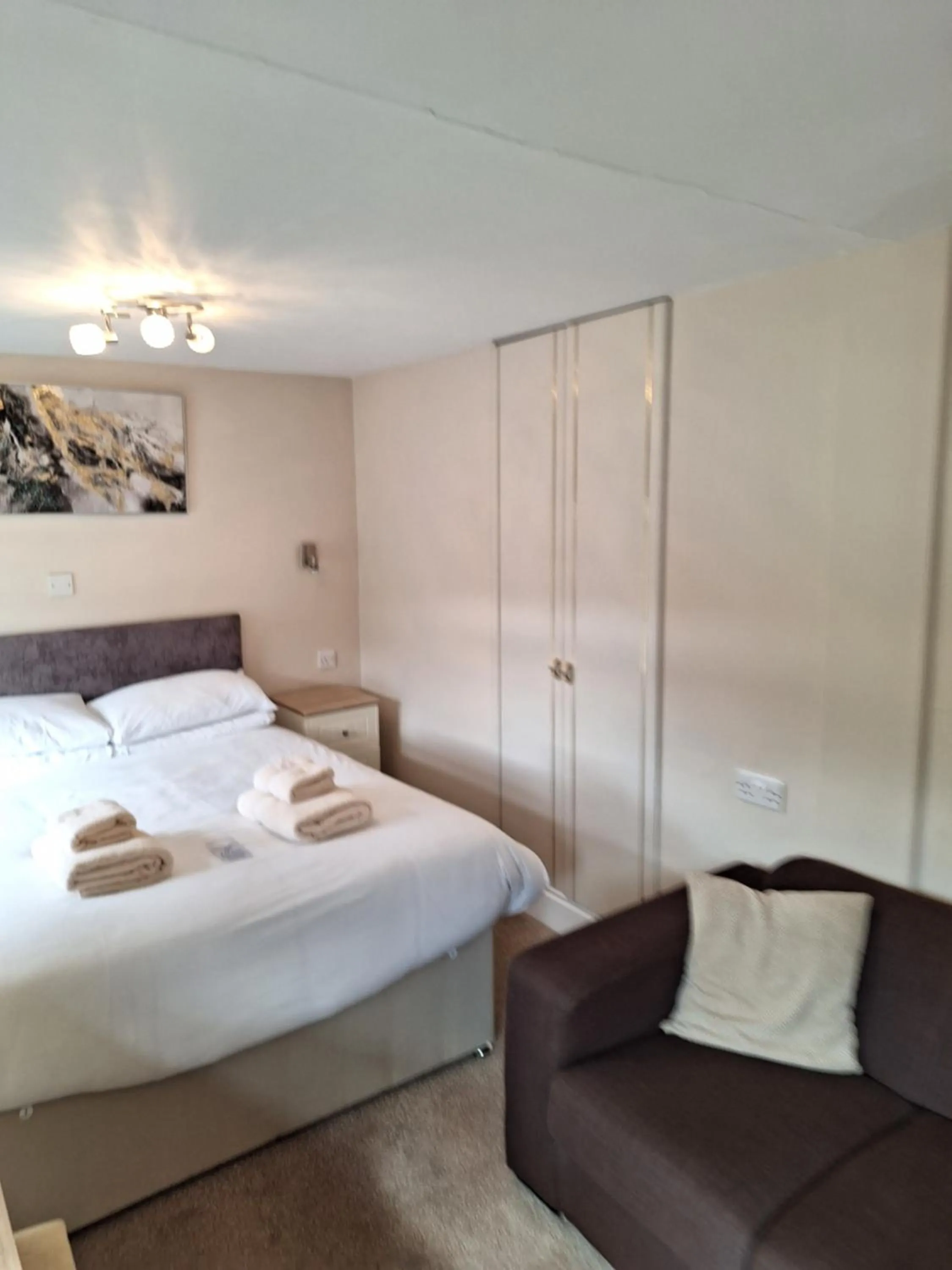 Bed in Ferndale Lodge