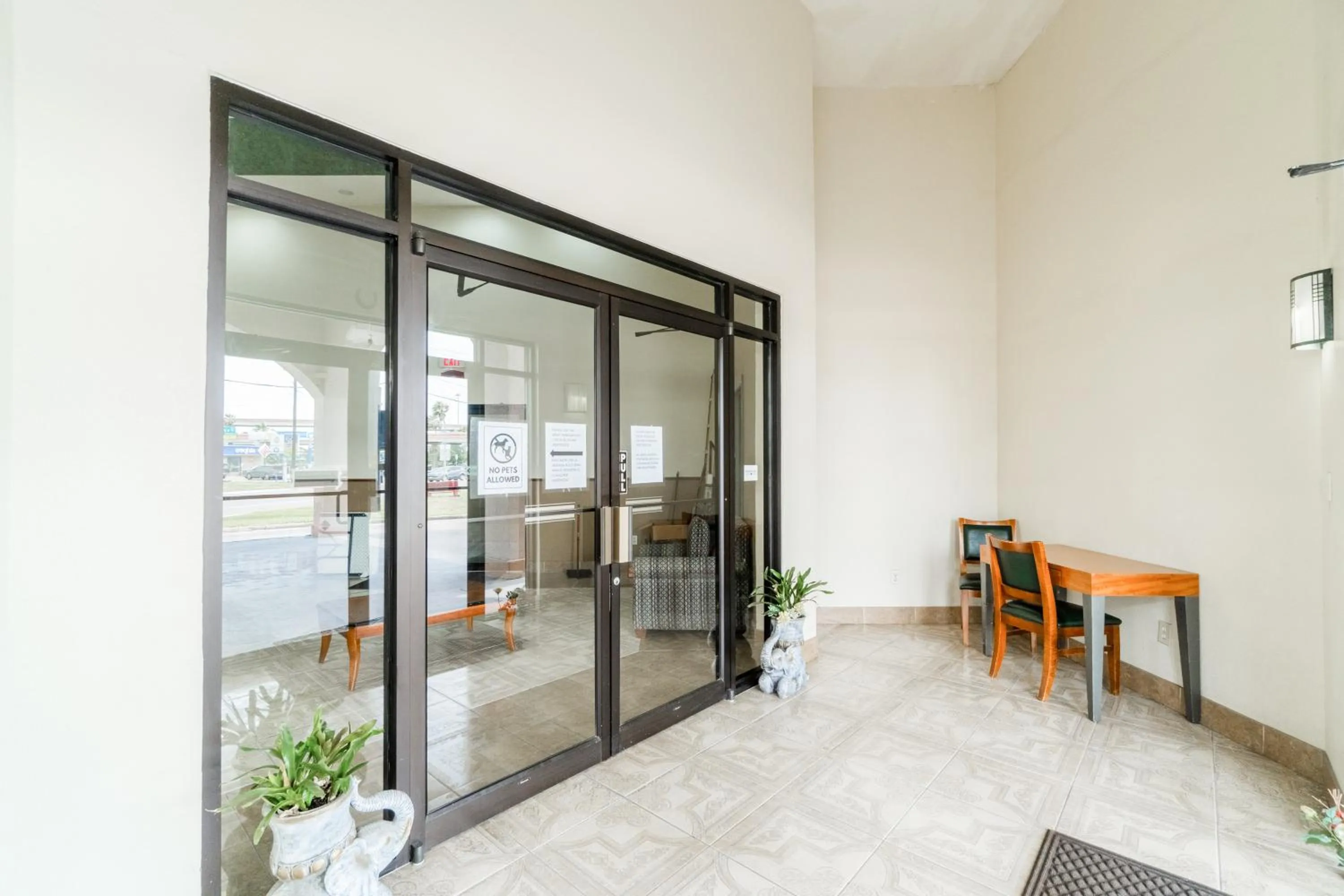 Lobby or reception in Lone Star Inn & Suites by OYO Harlingen TX