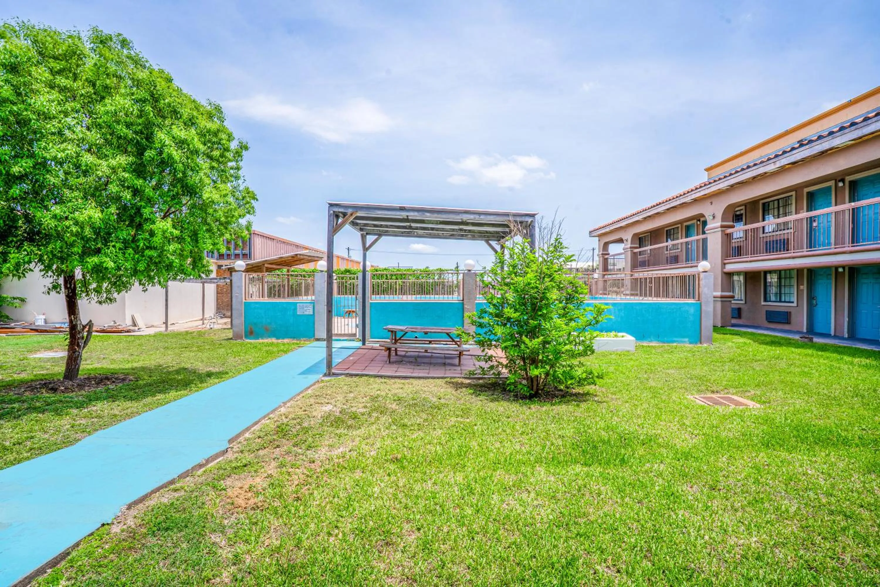 Garden in Lone Star Inn & Suites by OYO Harlingen TX