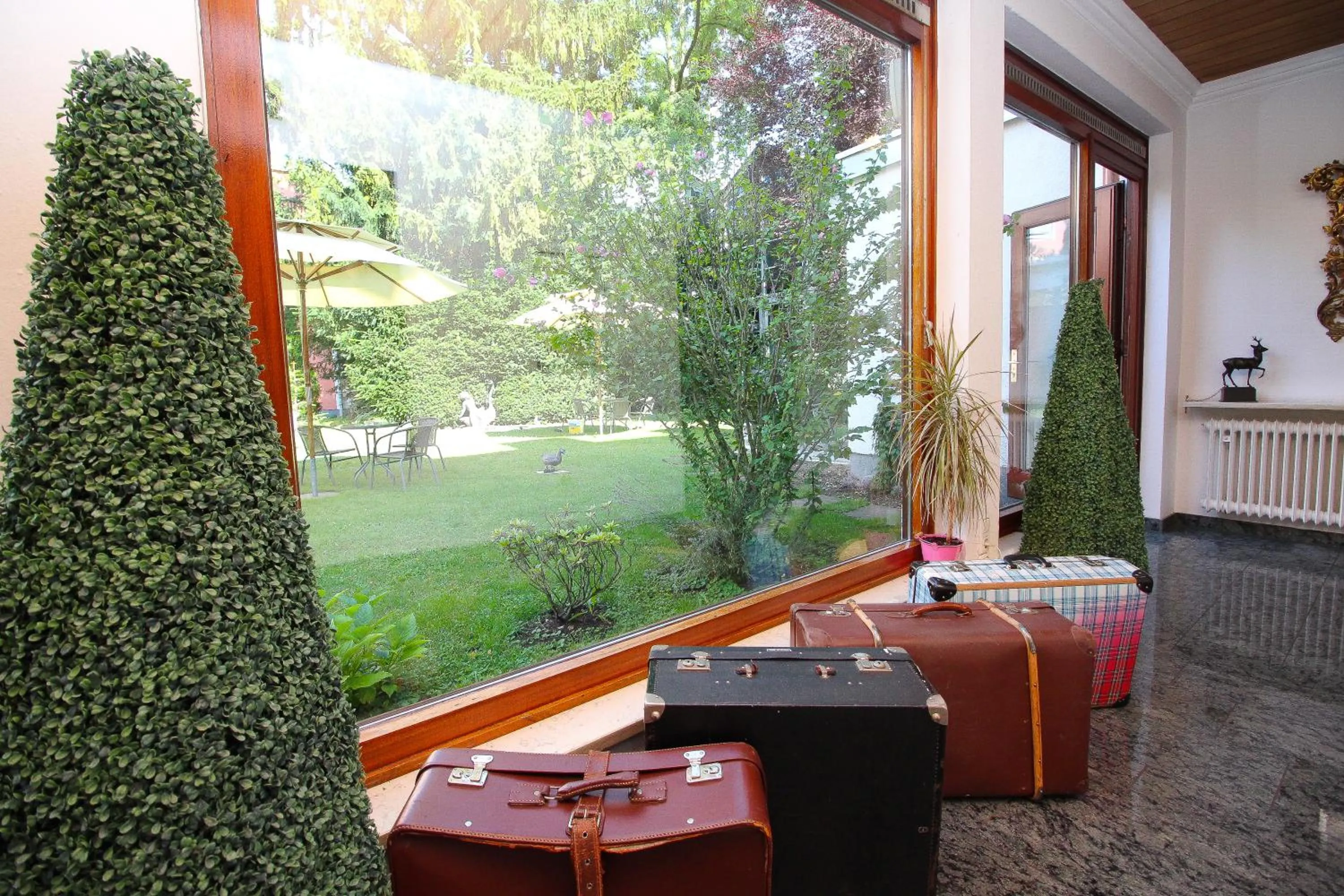 Garden view in Hotel Leopold