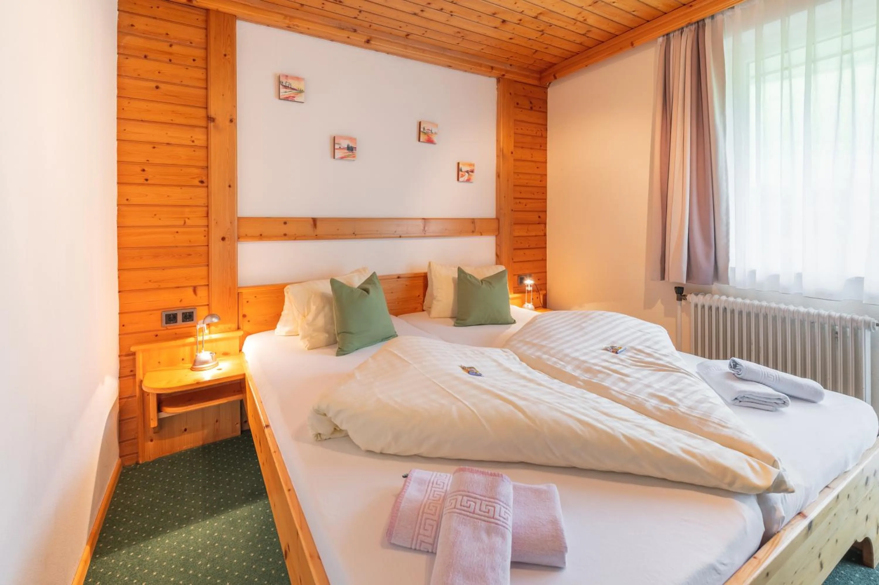 Bed in Panoramahotel Stocker