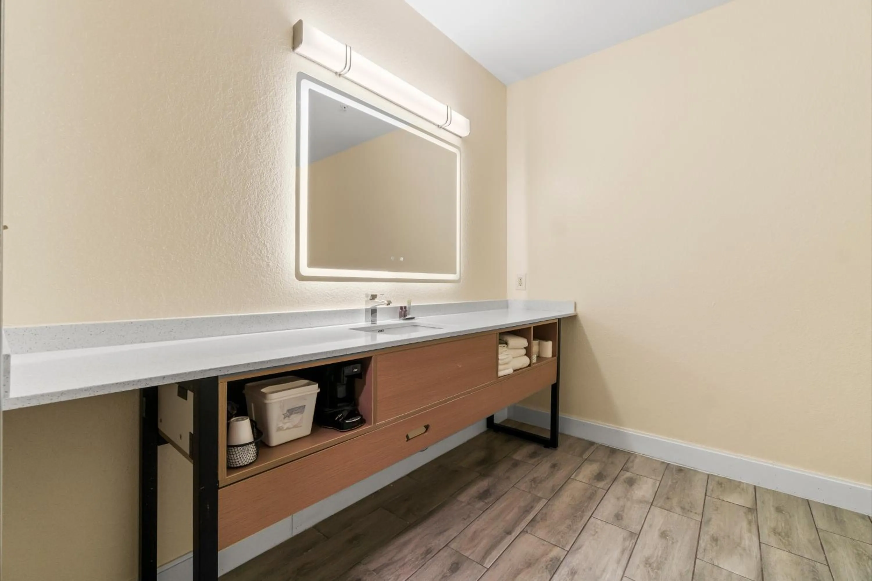 Bathroom in Americas Best Value Inn & Suites-Livingston