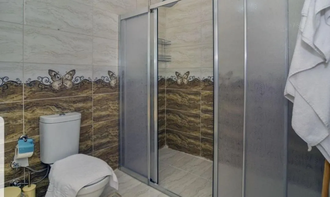 Shower in Erpey Ferah Apart Otel