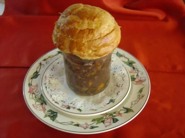 Food and drinks in Logis Hôtel Restaurant La Boule d'Or