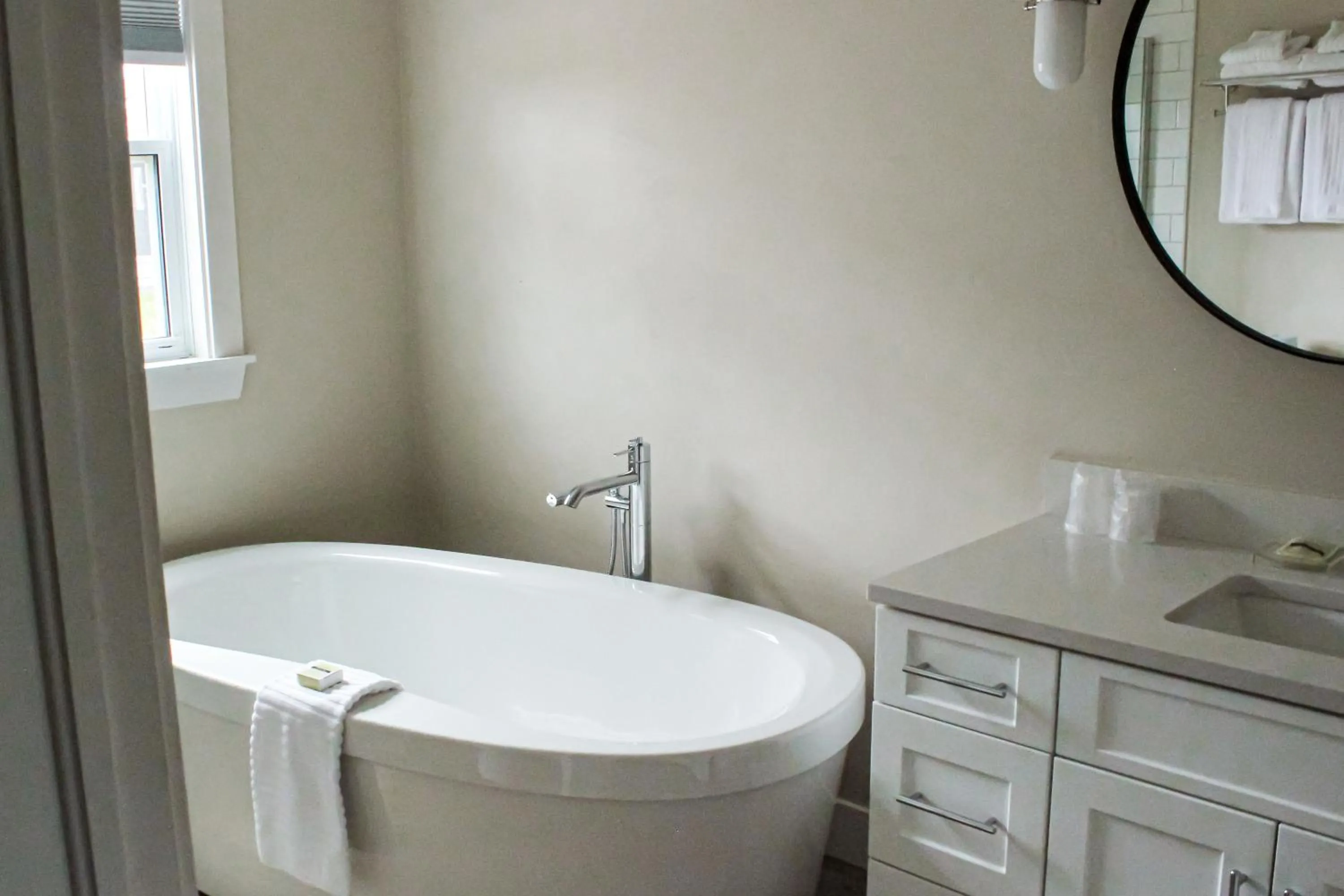 Bathroom in Rodd Crowbush Golf & Beach Resort