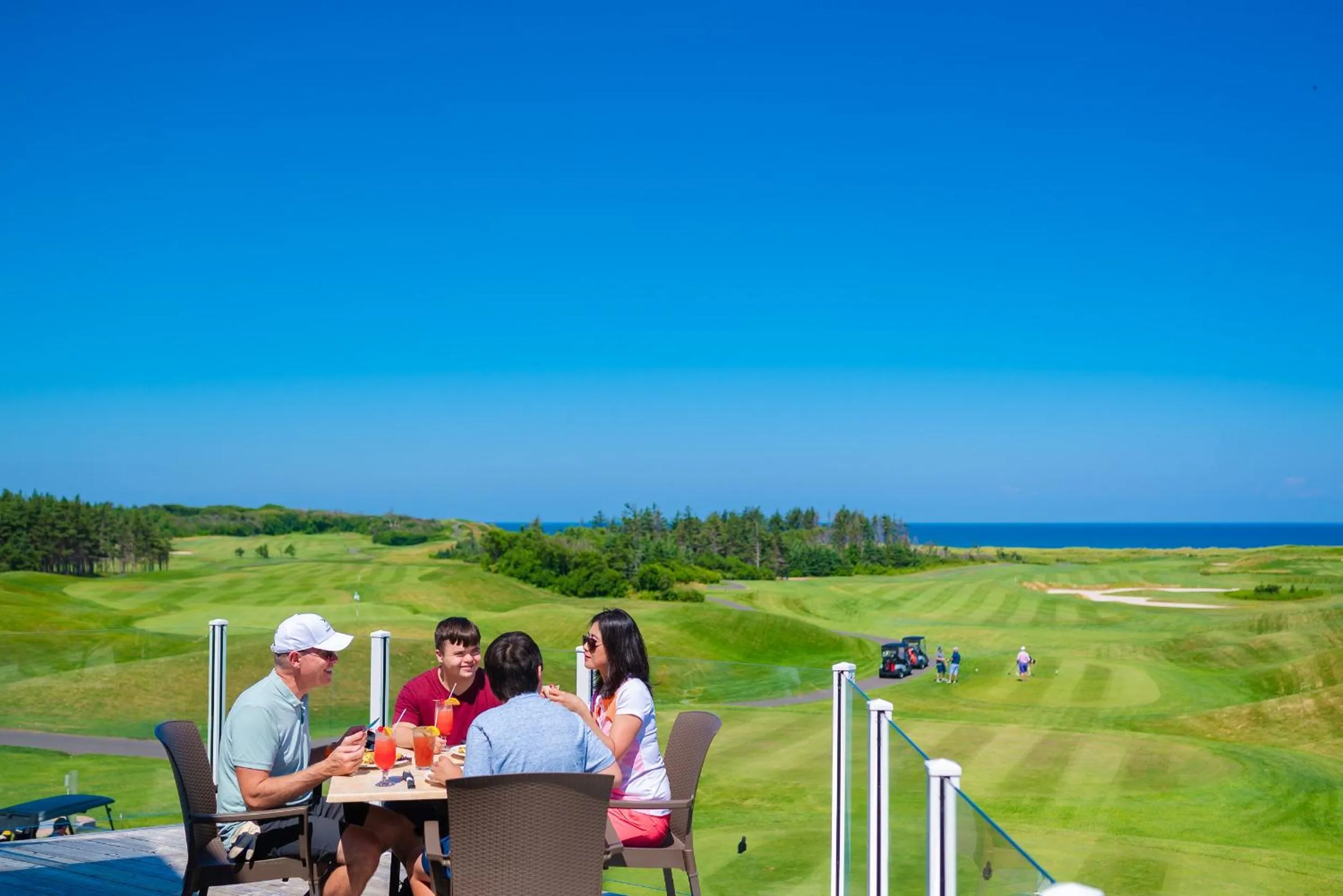 Restaurant/places to eat in Rodd Crowbush Golf & Beach Resort