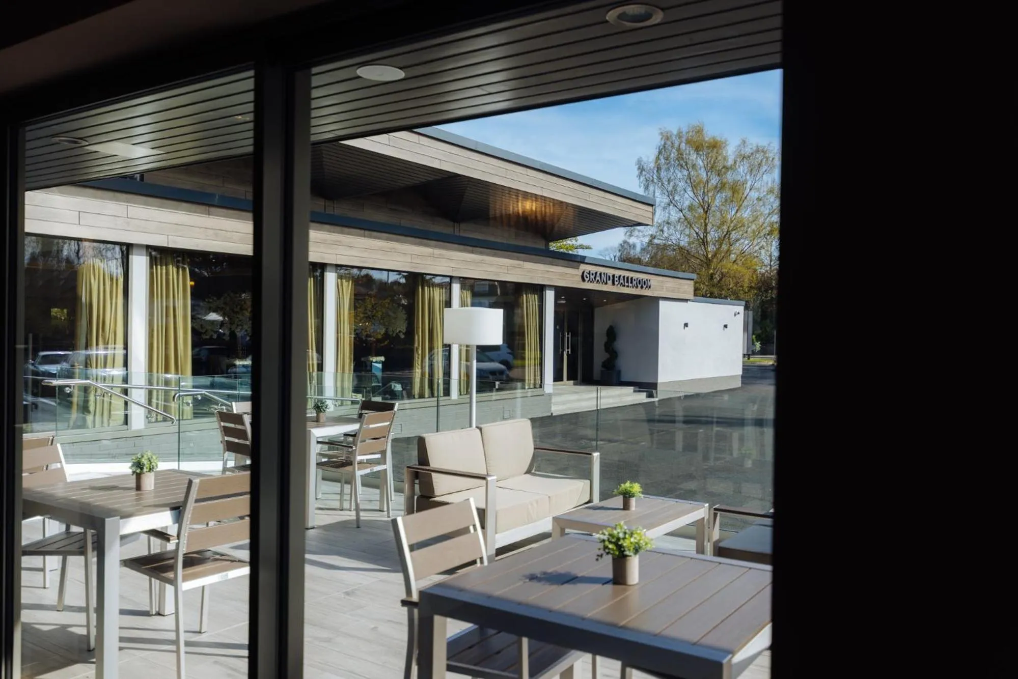 Property building in The Redhurst Hotel Glasgow