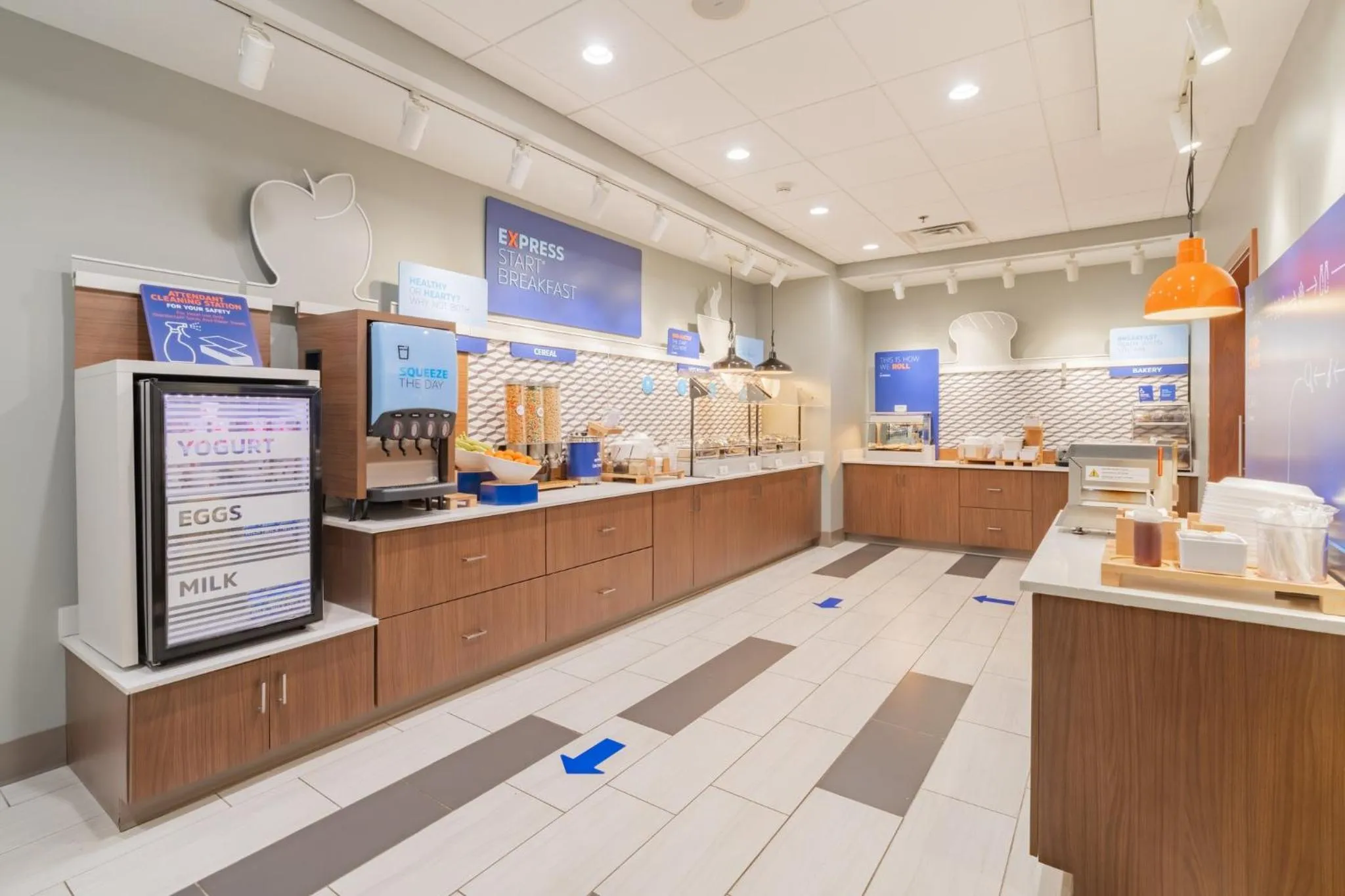 Breakfast in Holiday Inn Express & Suites - Marion by IHG