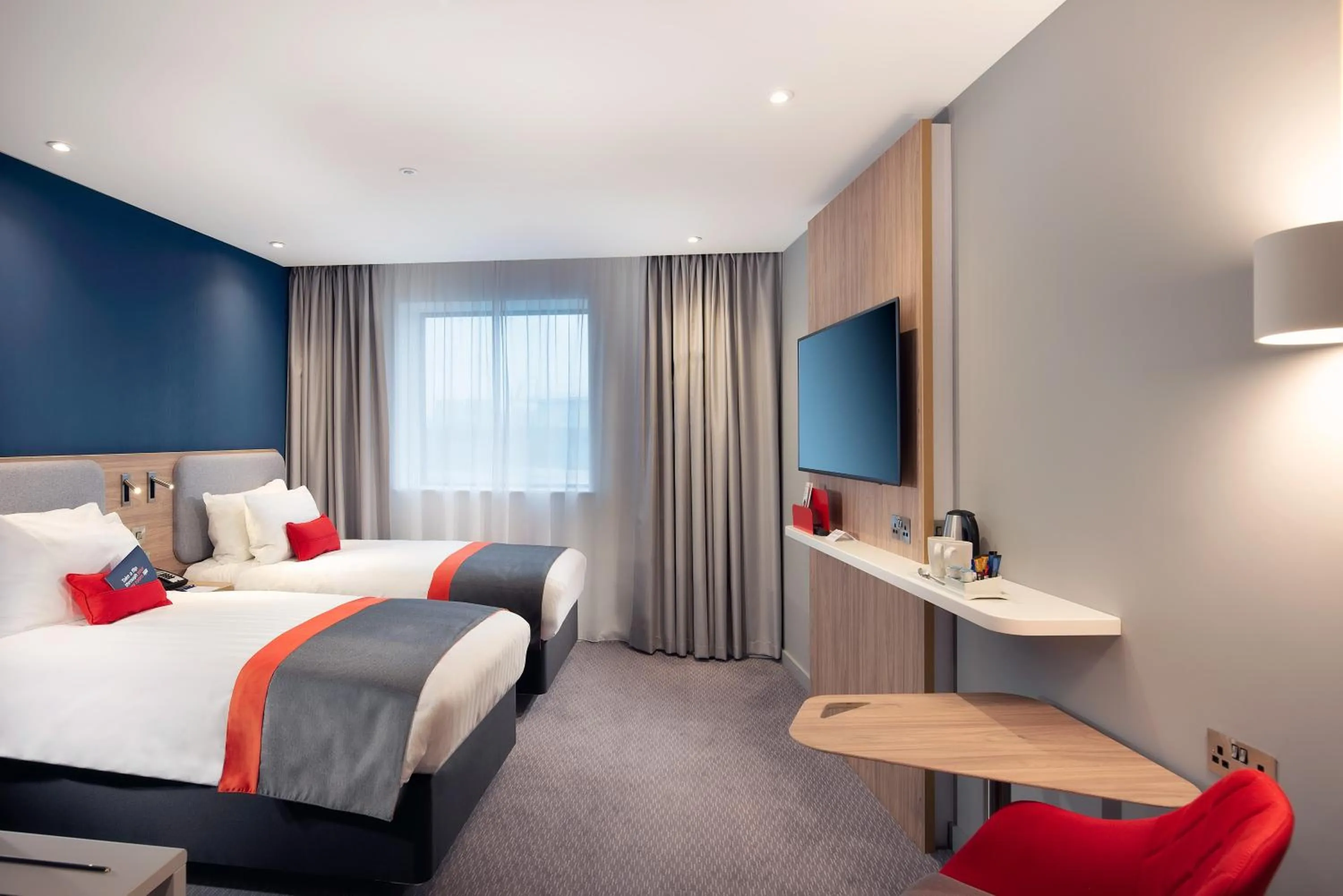 Bedroom, Bed in Holiday Inn Express - London Heathrow T4 by IHG