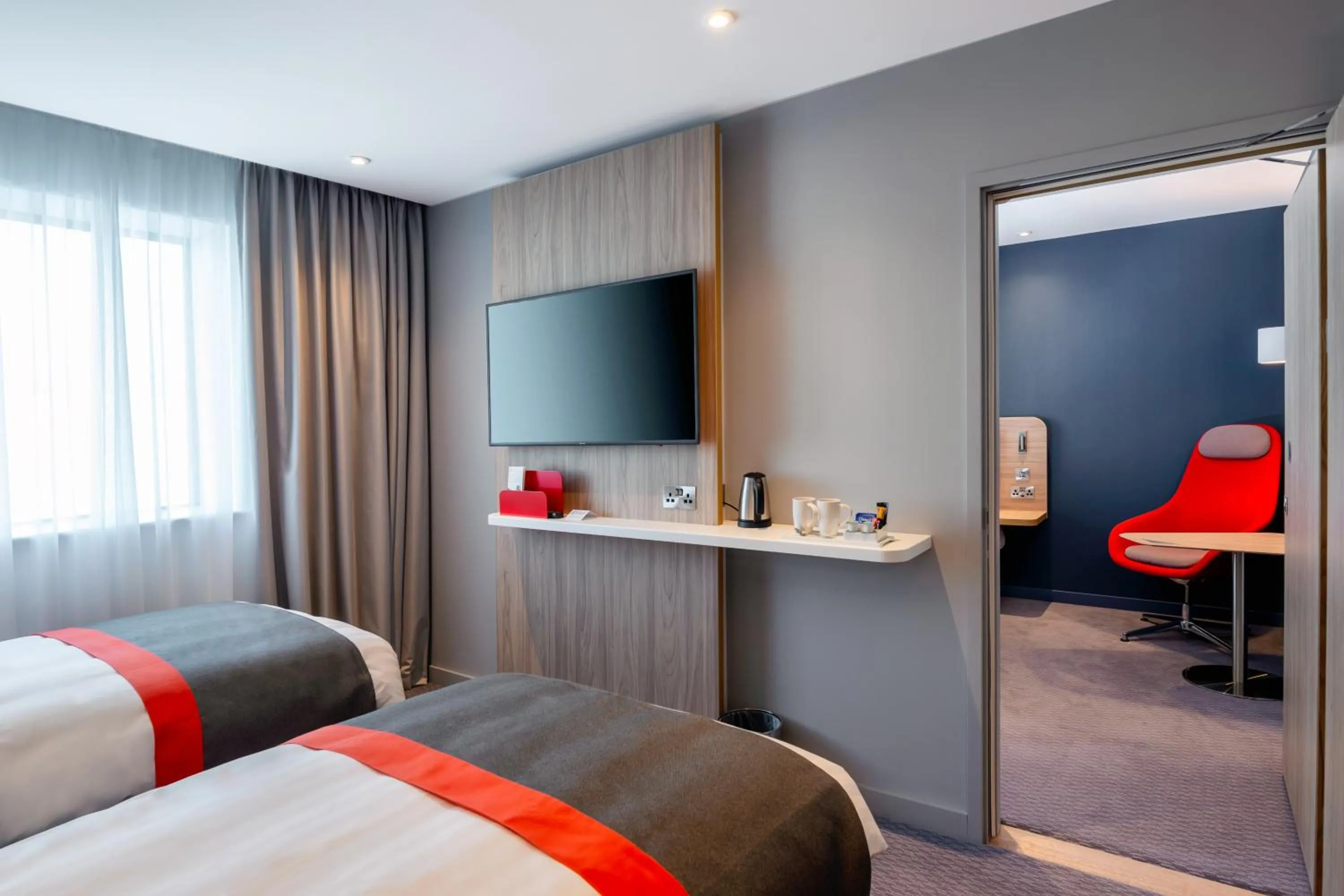 Bedroom, Bed in Holiday Inn Express - London Heathrow T4 by IHG