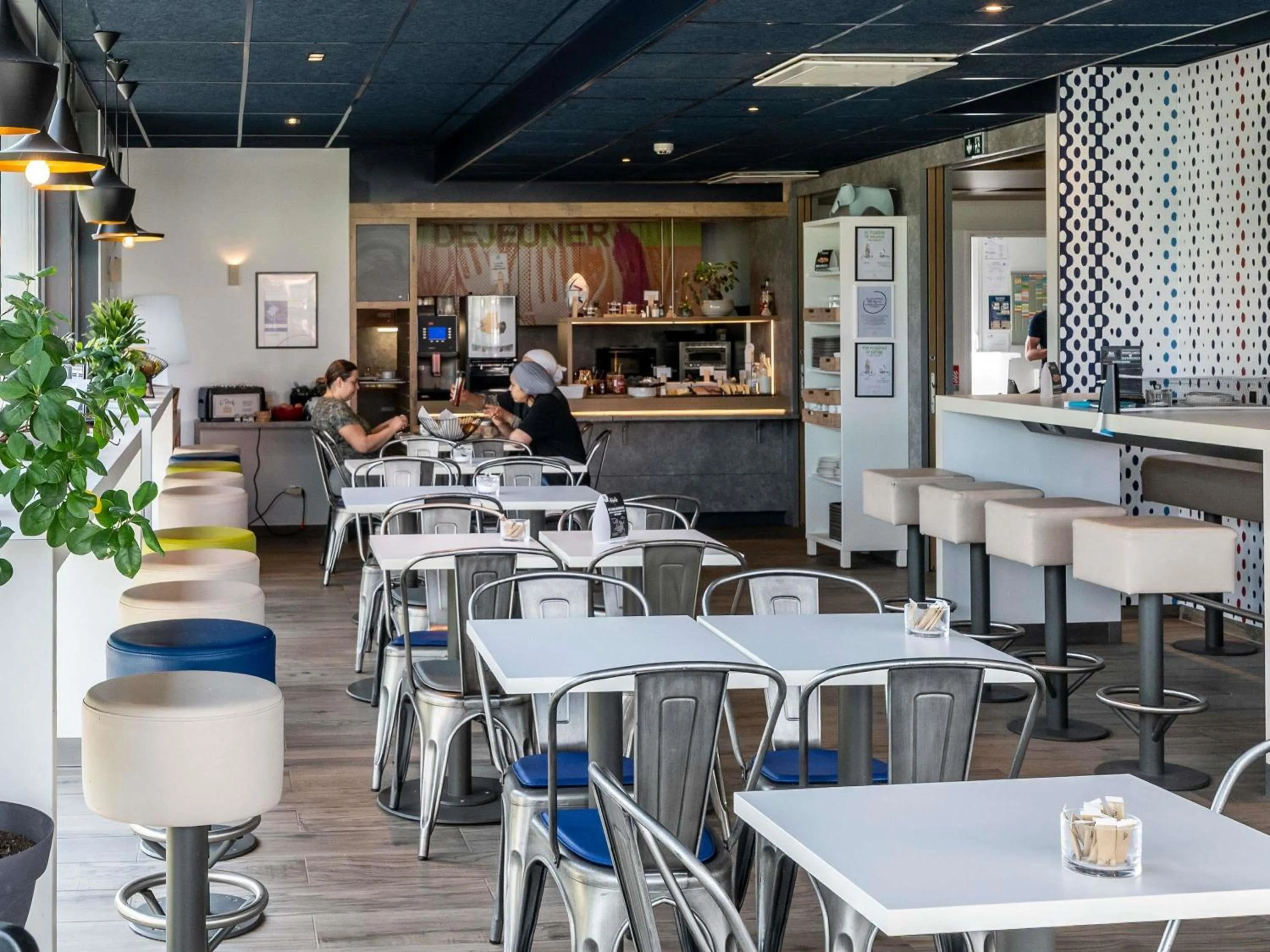 Breakfast in ibis Budget Mâcon Crêches