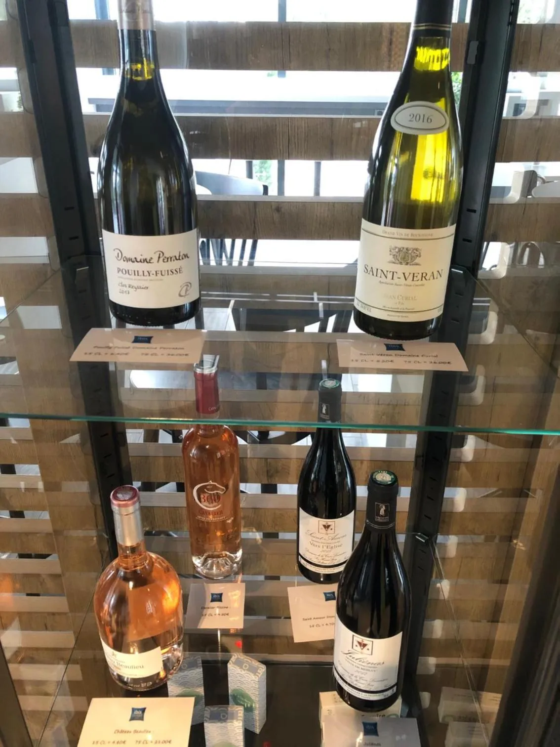 Drinks in ibis Budget Mâcon Crêches