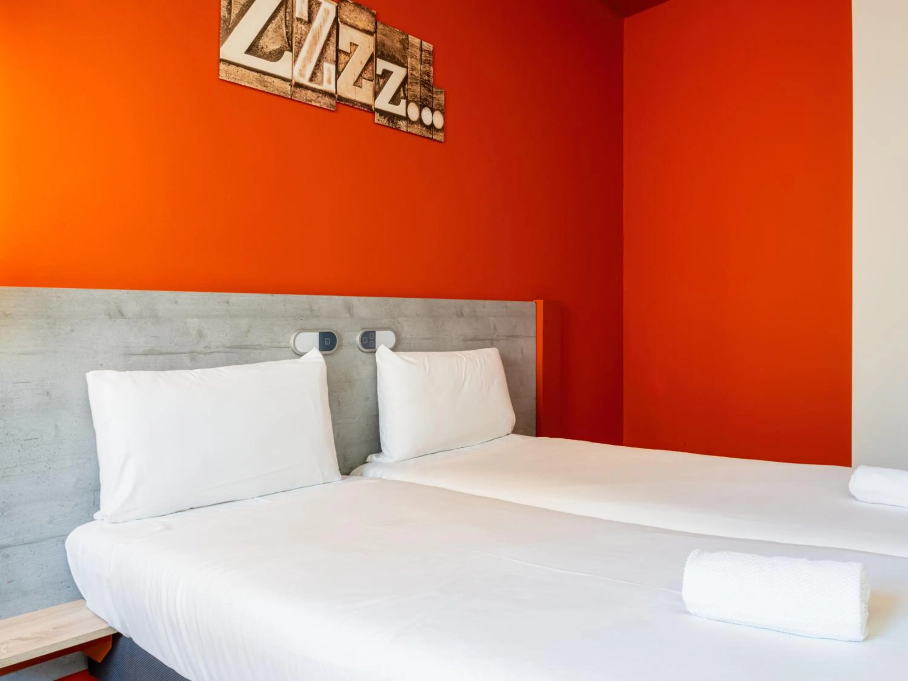 Bed in Ibis Budget Madrid Centro Lavapies