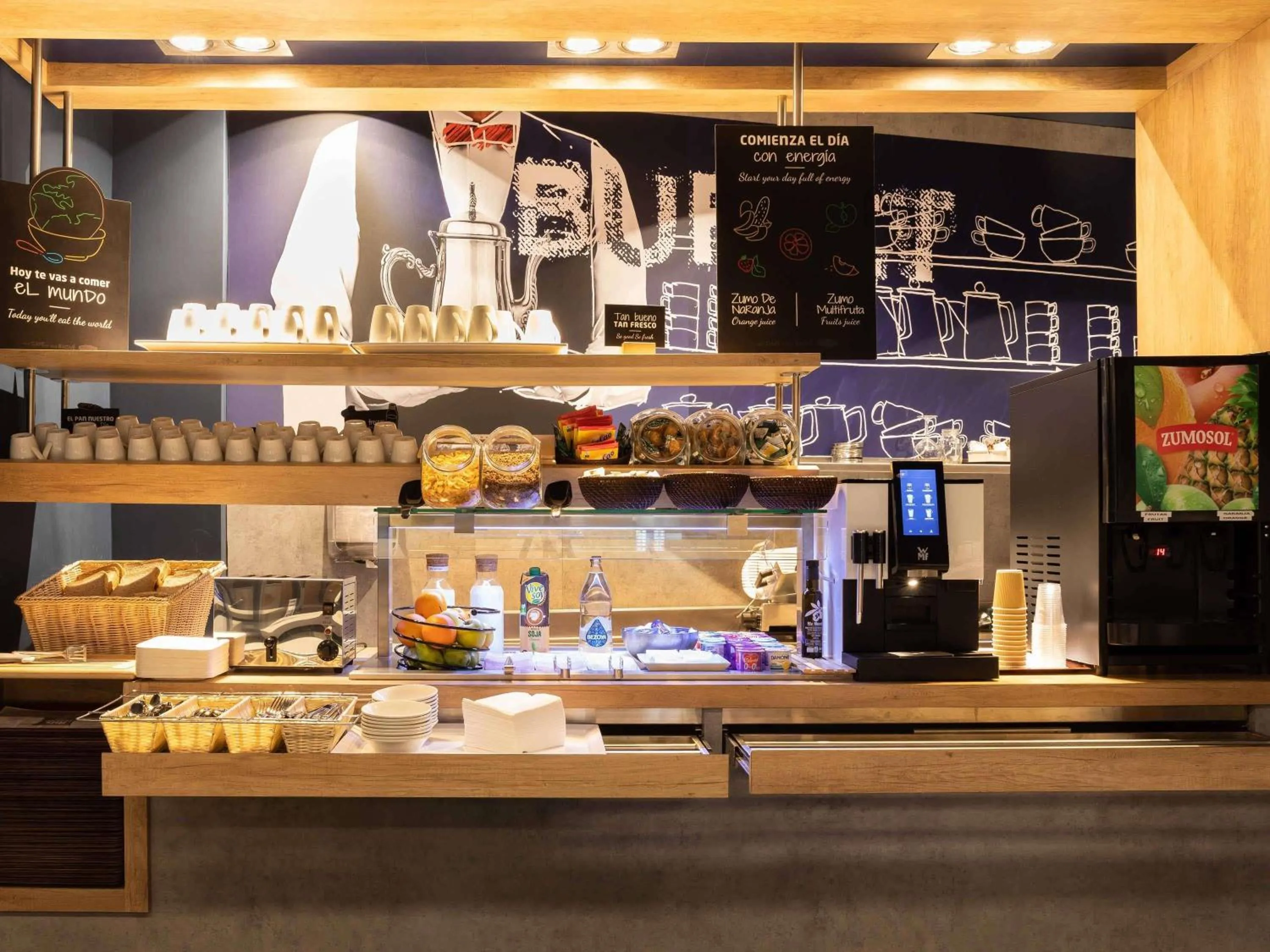 Breakfast in Ibis Budget Madrid Centro Lavapies