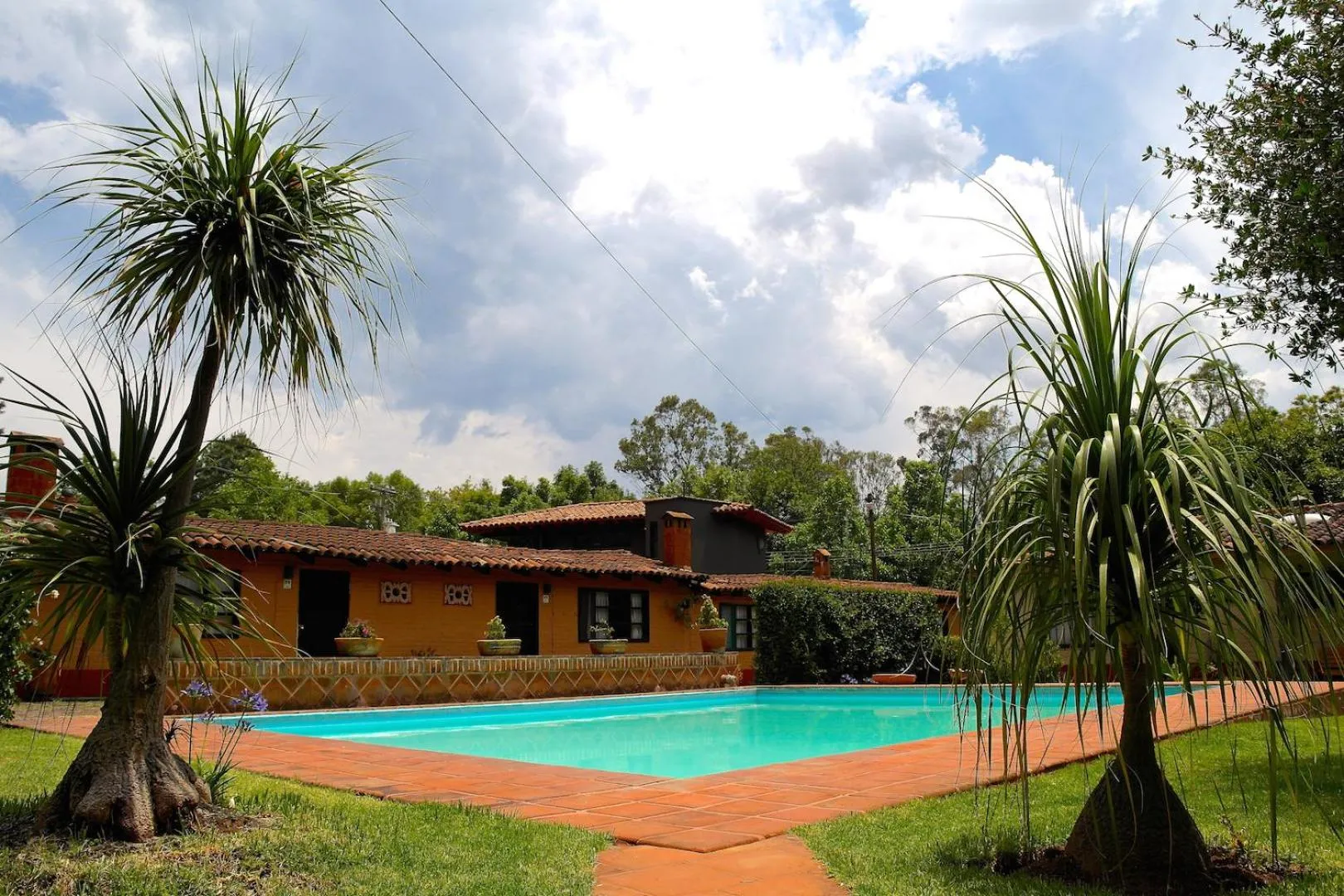Property building in Villa Patzcuaro Garden Hotel