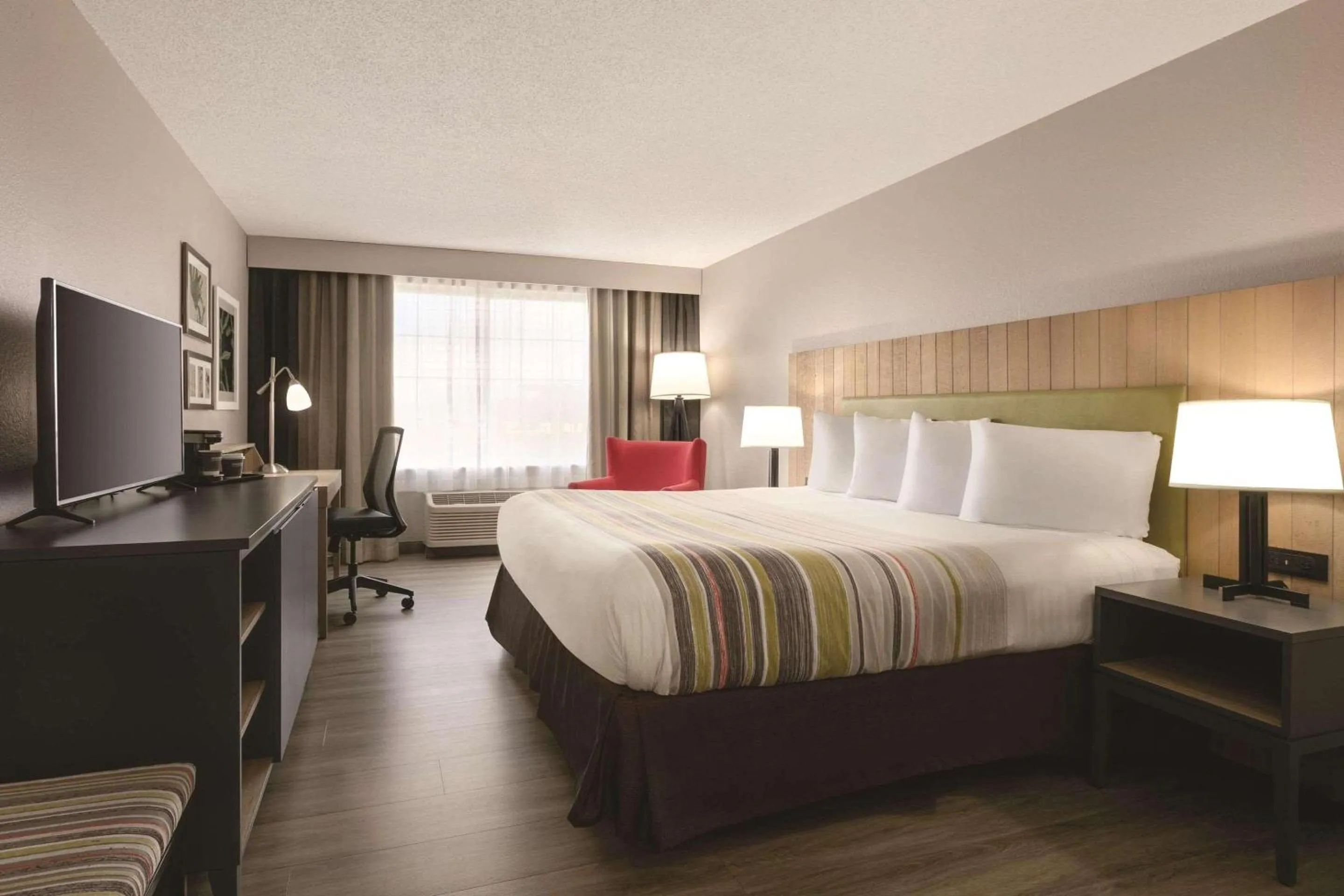 Bedroom, Bed in Country Inn & Suites by Radisson, London, KY