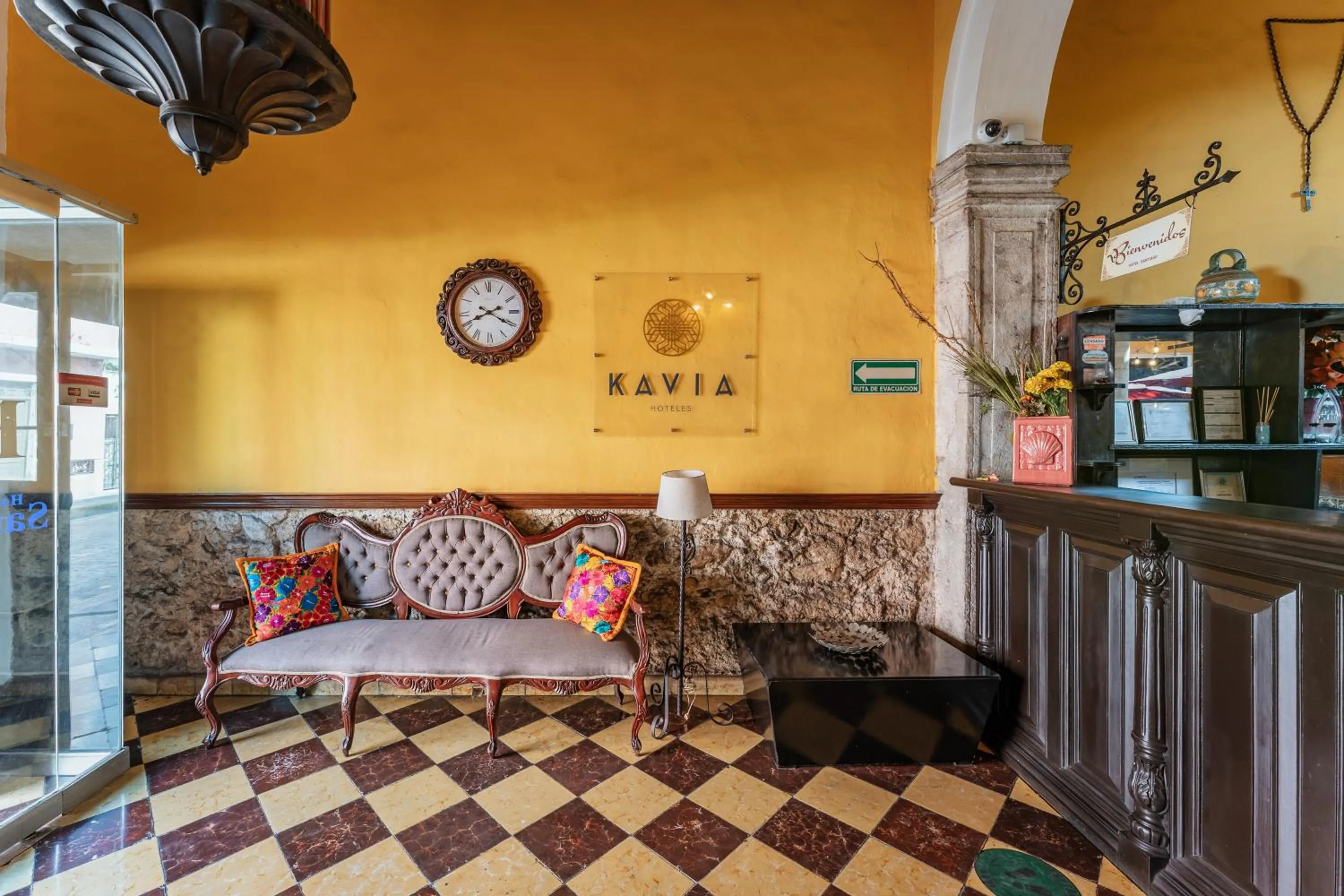 Lobby or reception in Hotel Santiago