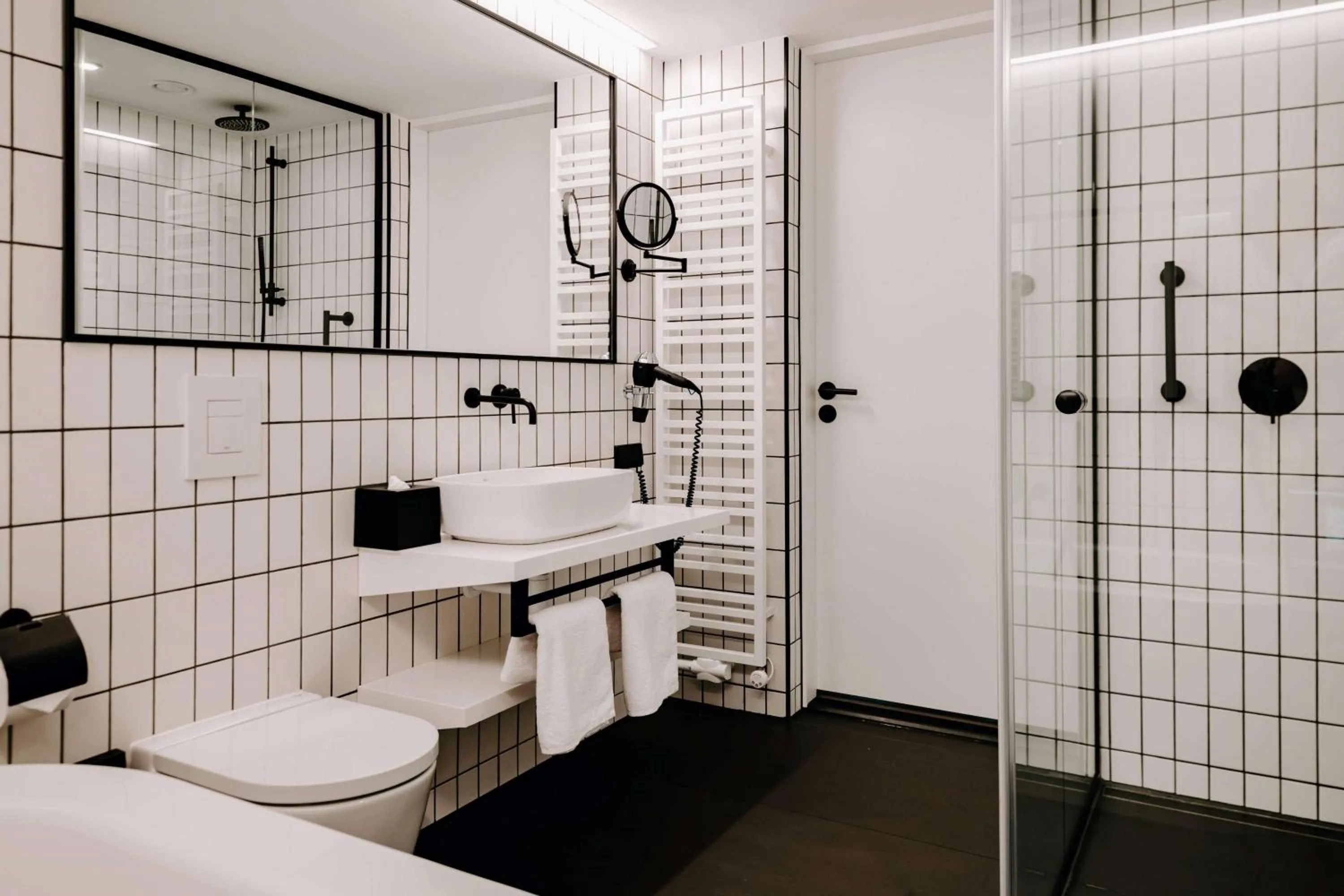 Bathroom in Vienna House by Wyndham Mokotow Warsaw