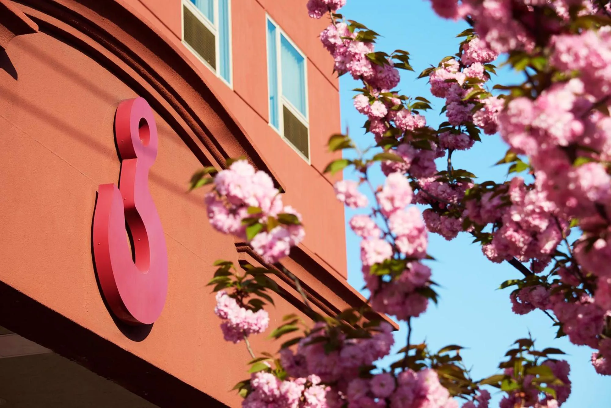 Property building in The Lodge Red Hook