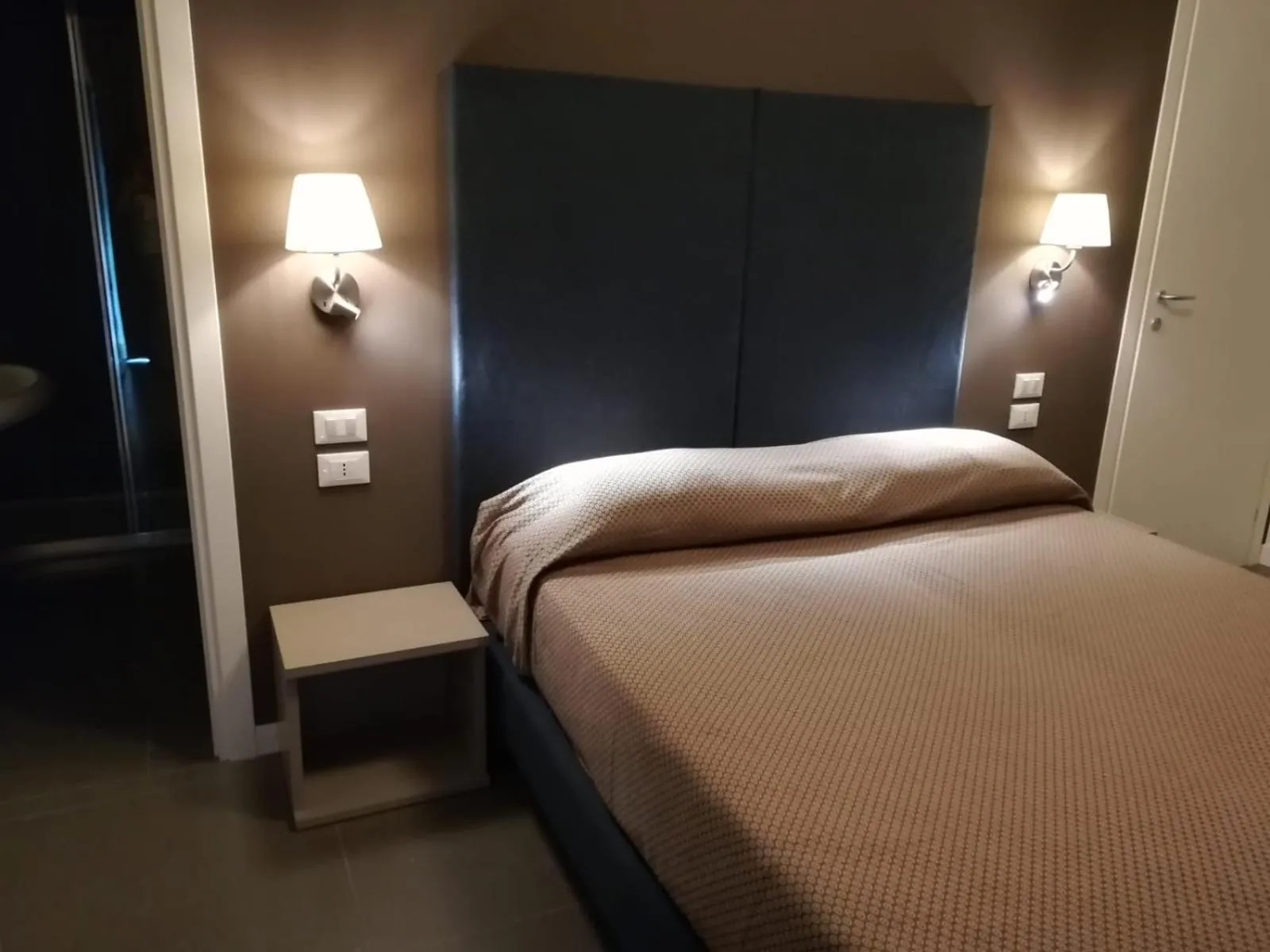 Bed in Garda Guest House