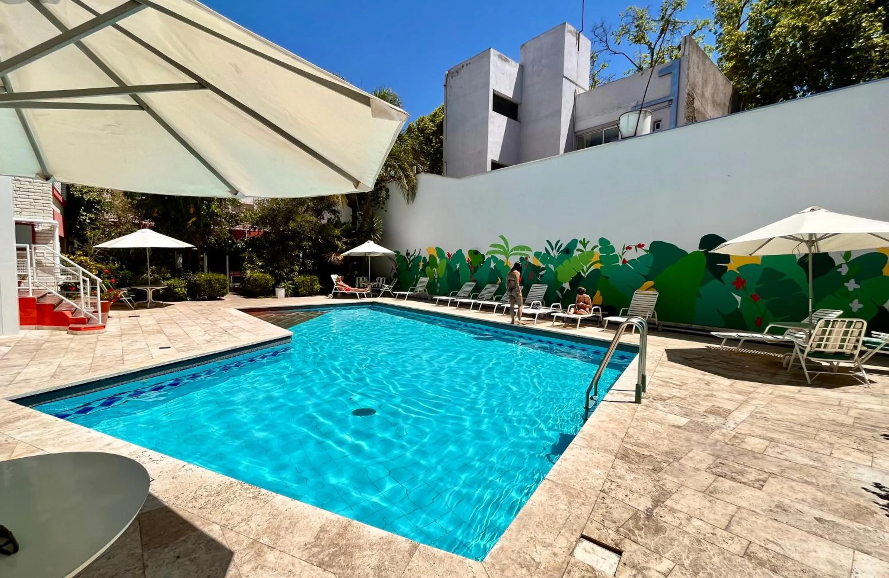 Swimming pool in Hotel Nutibara