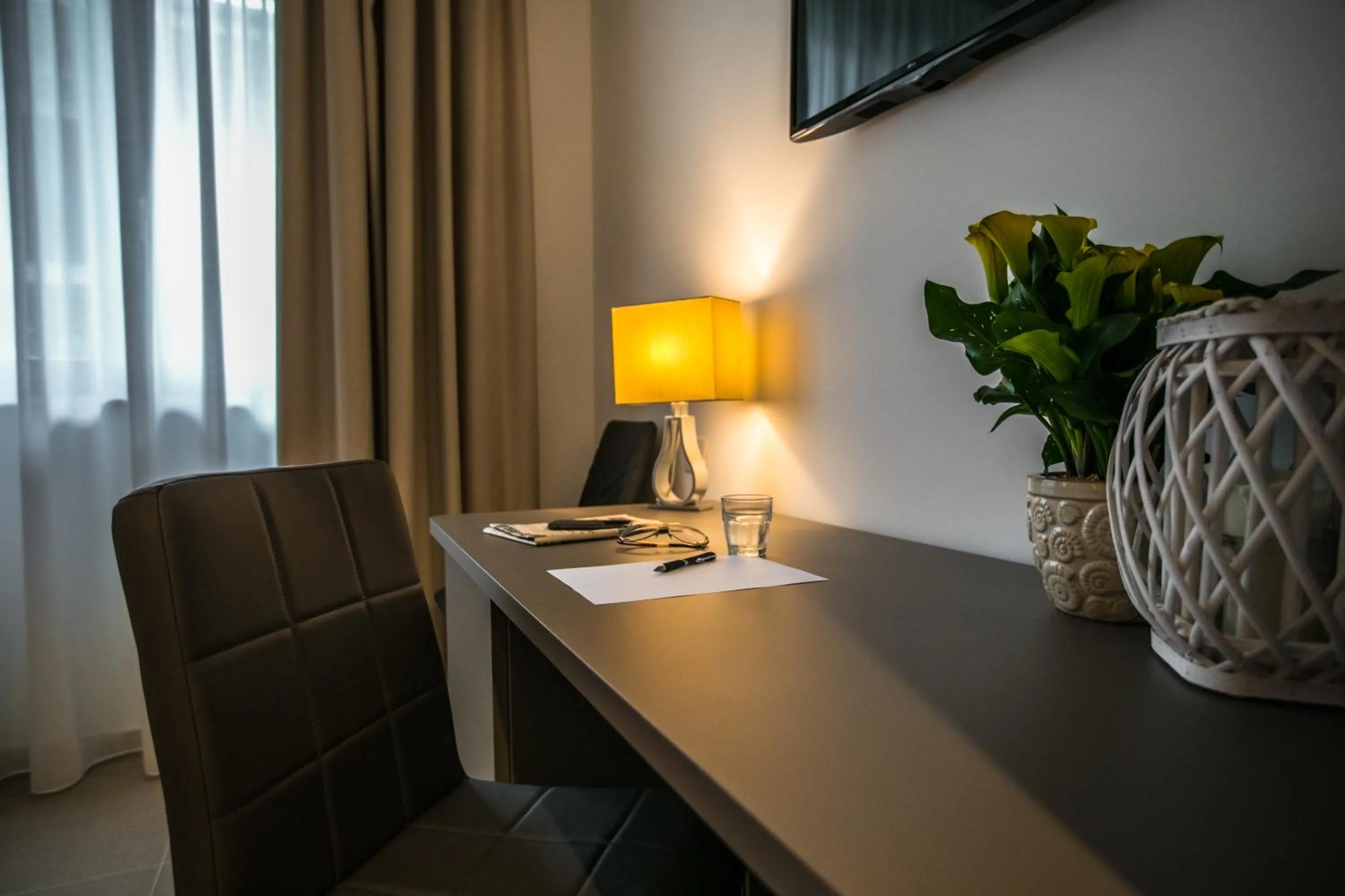 TV and multimedia in Moma Hotel Wellness & Spa