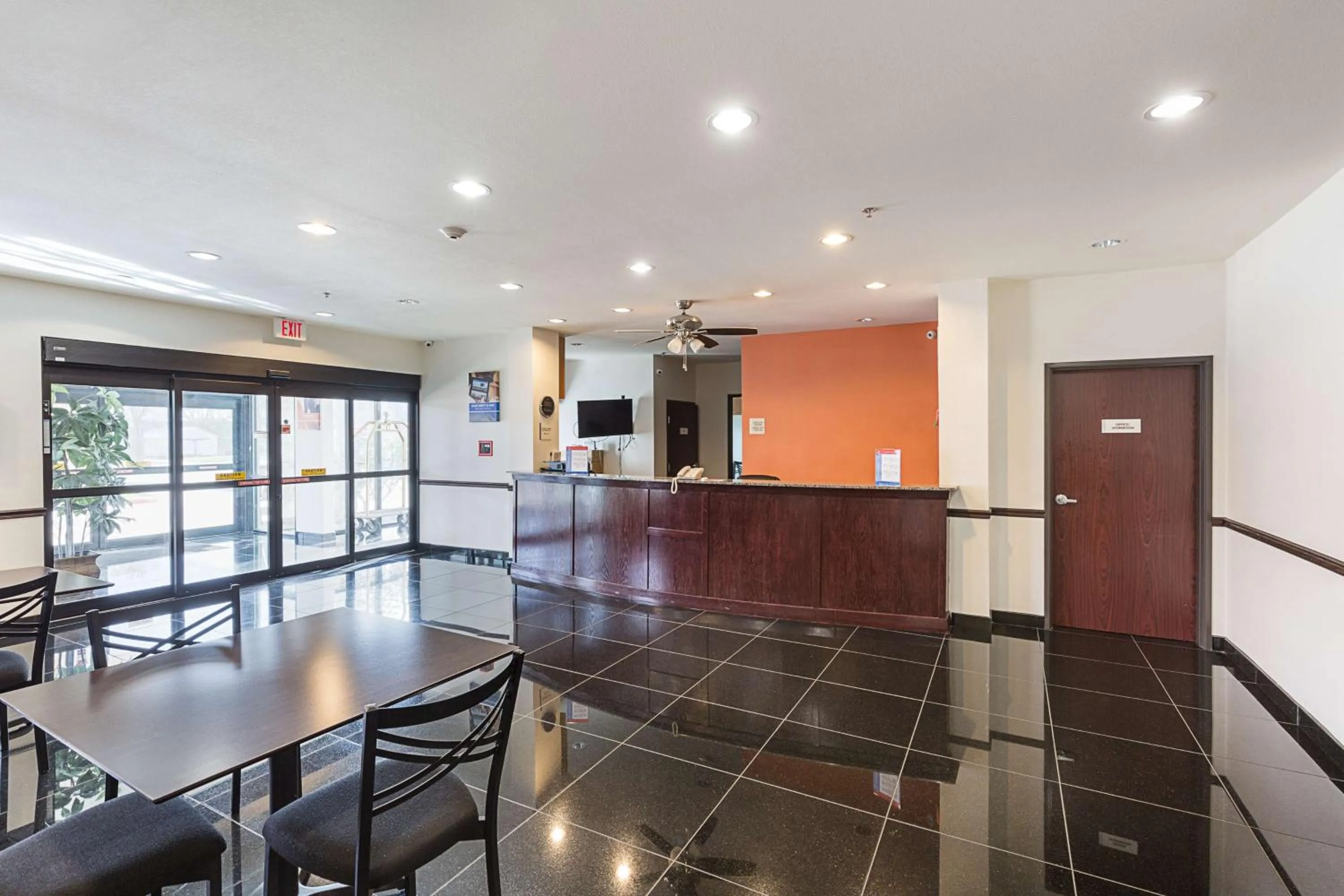 Lobby or reception in Budget Inn Ganado