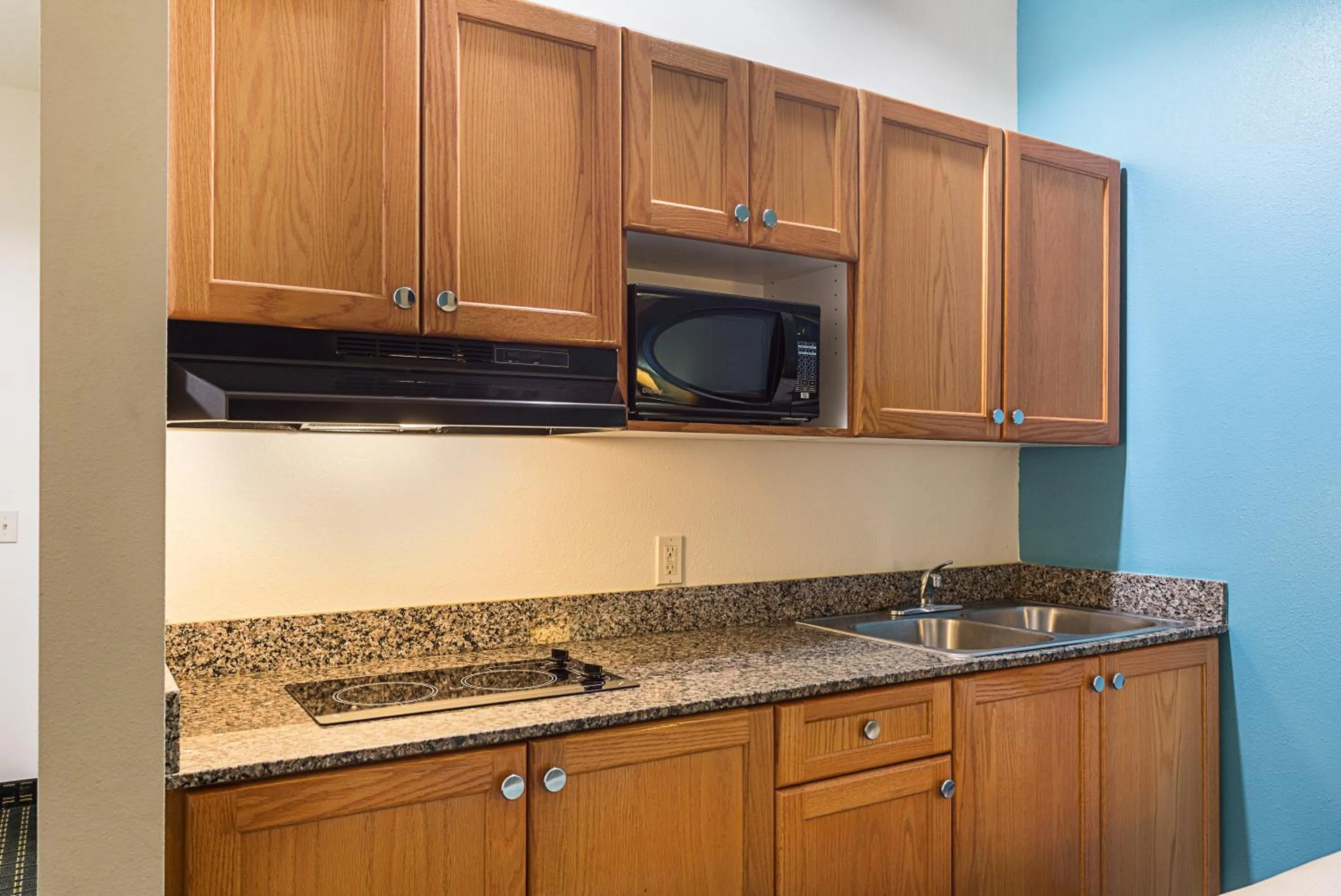 Kitchen or kitchenette in Budget Inn Ganado