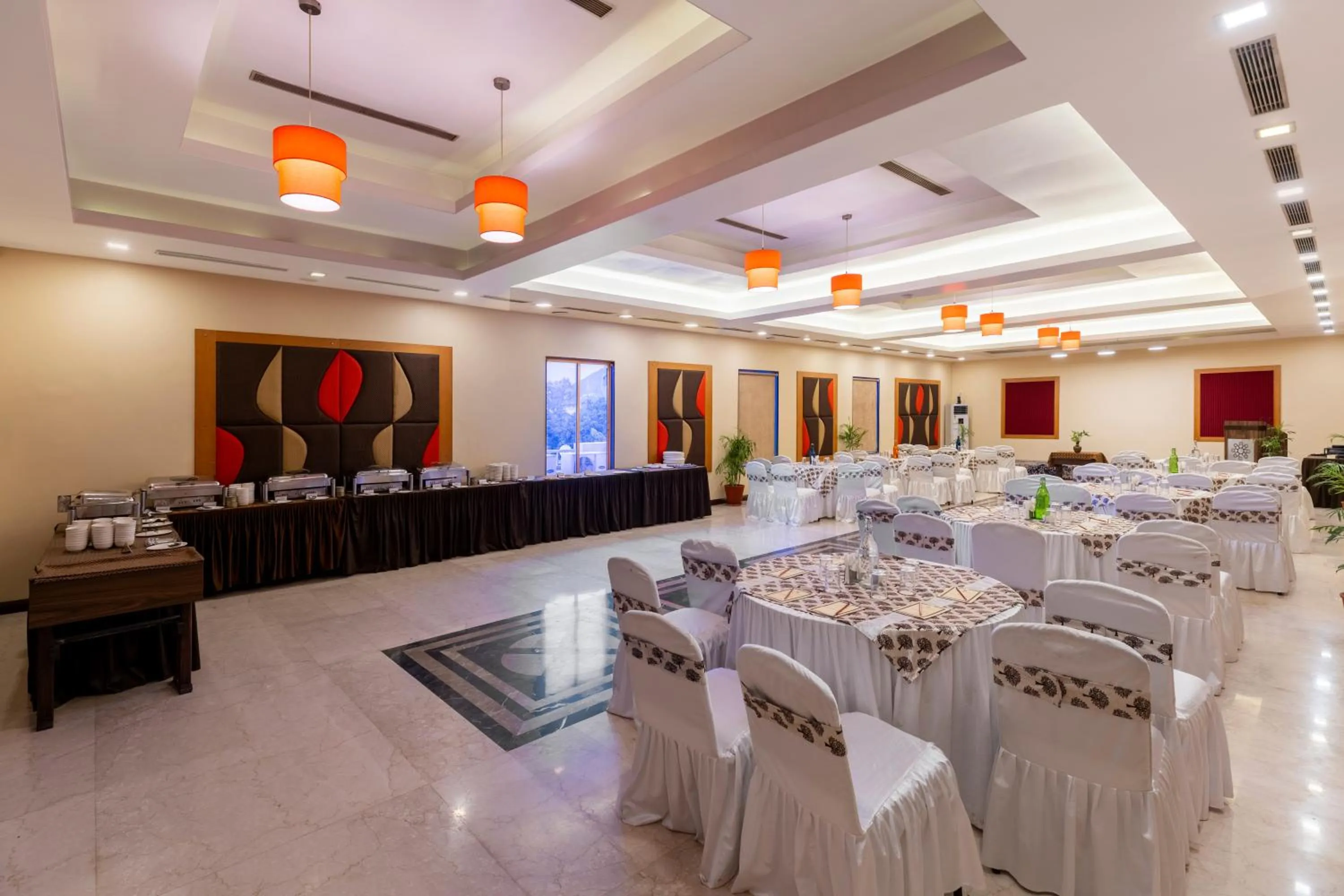 Meeting/conference room in Amantra Comfort Hotel