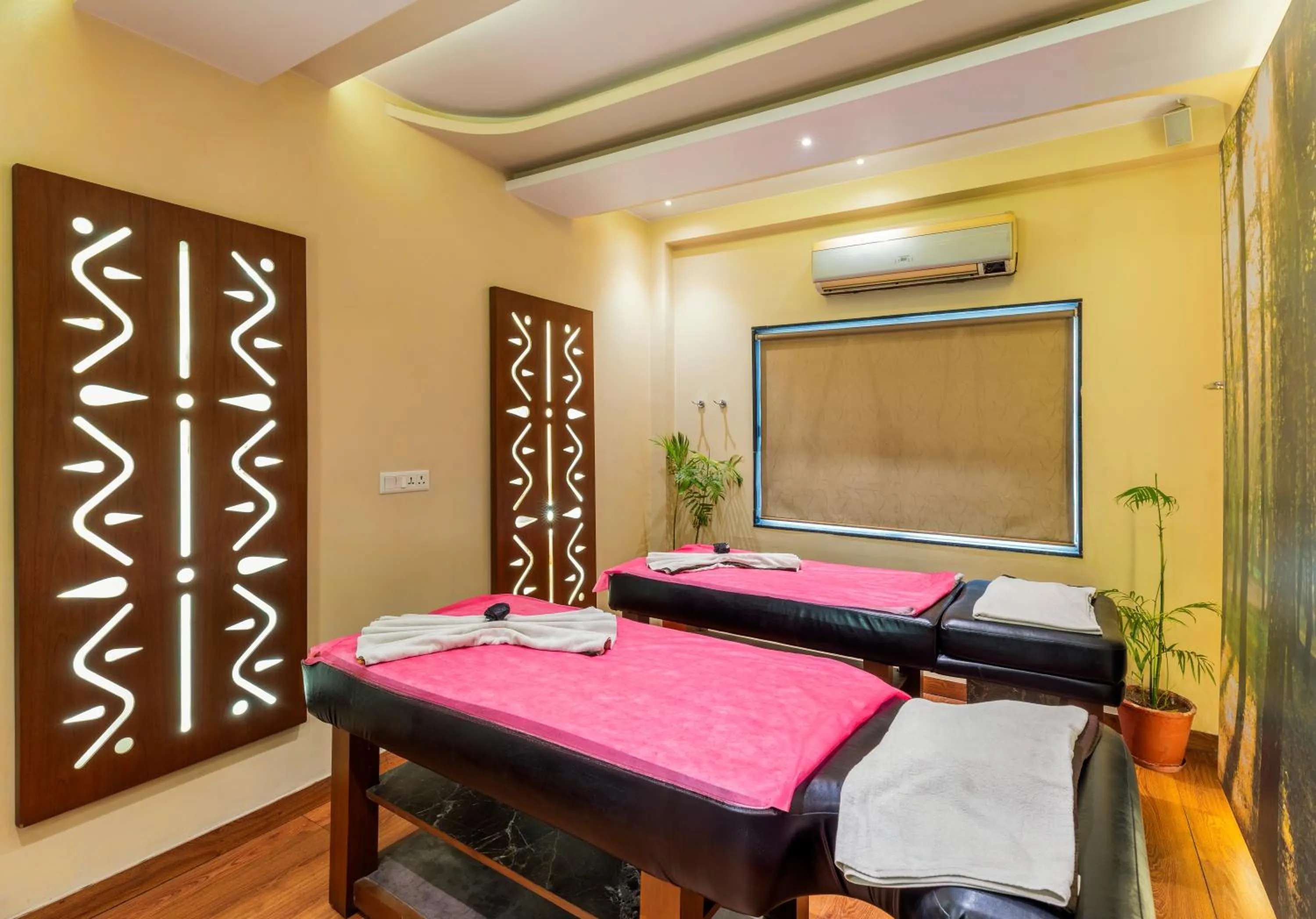 Spa and wellness centre/facilities in Amantra Comfort Hotel