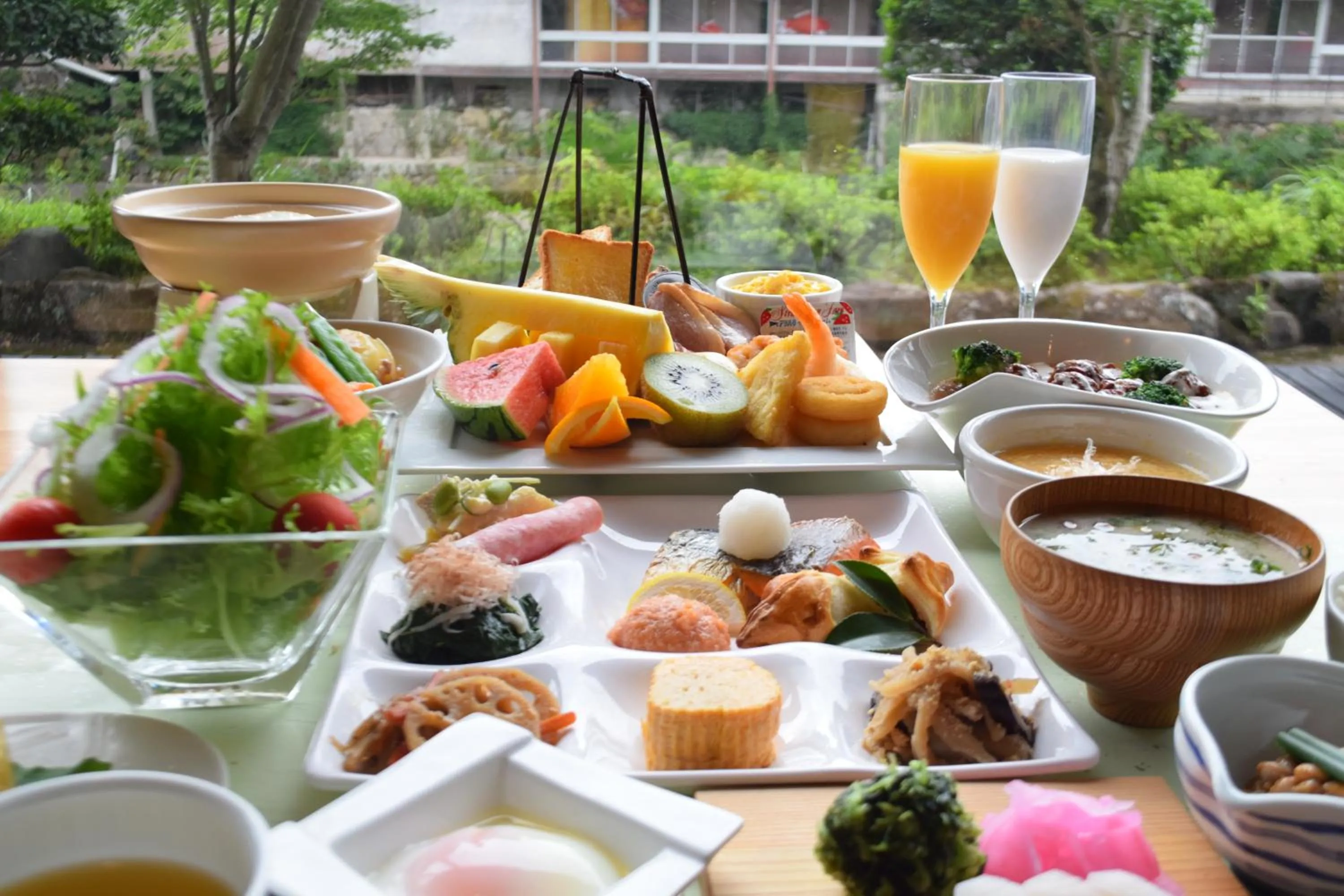 Food and drinks in Wataya Besso