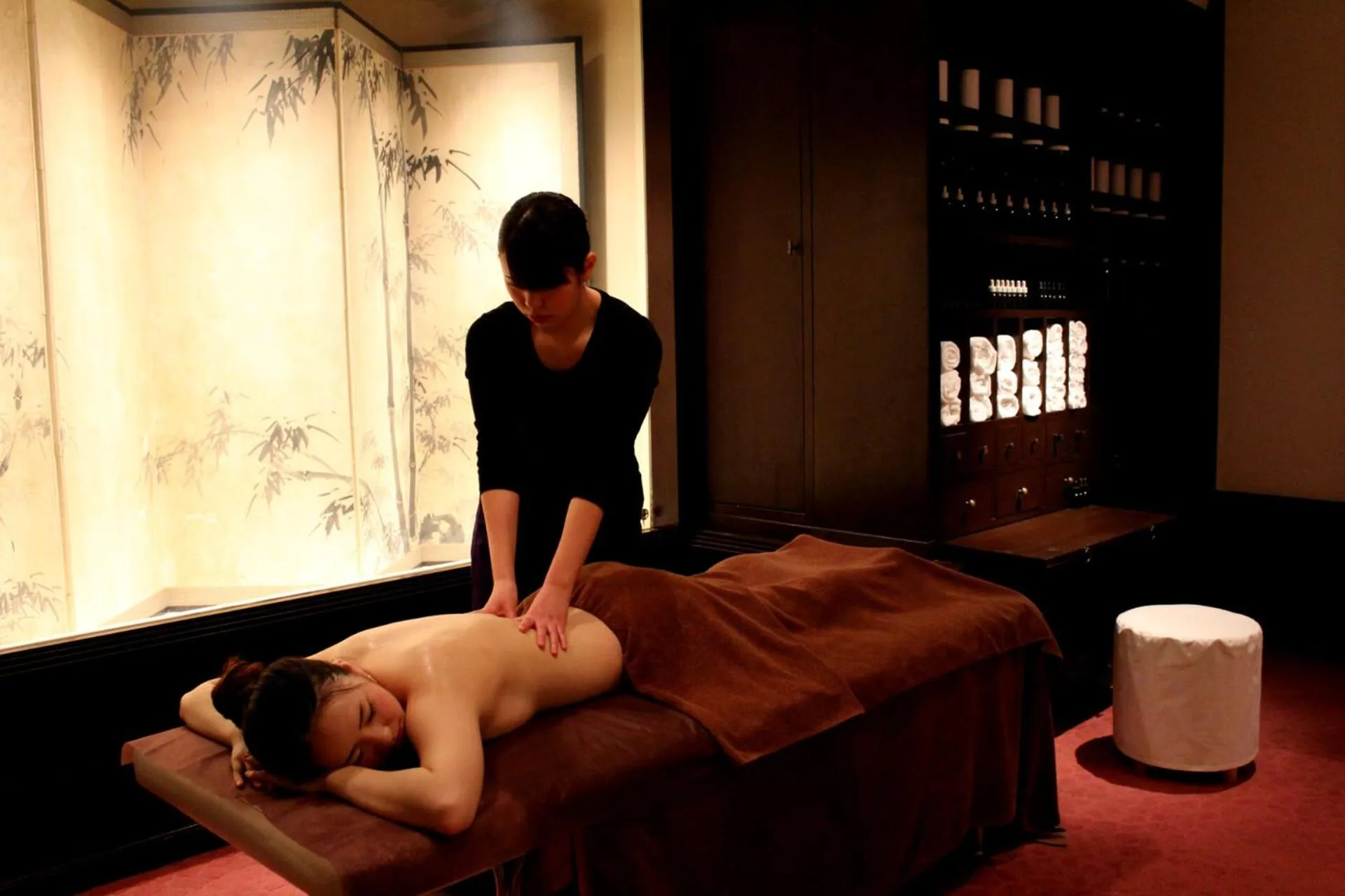 Massage in Wataya Besso