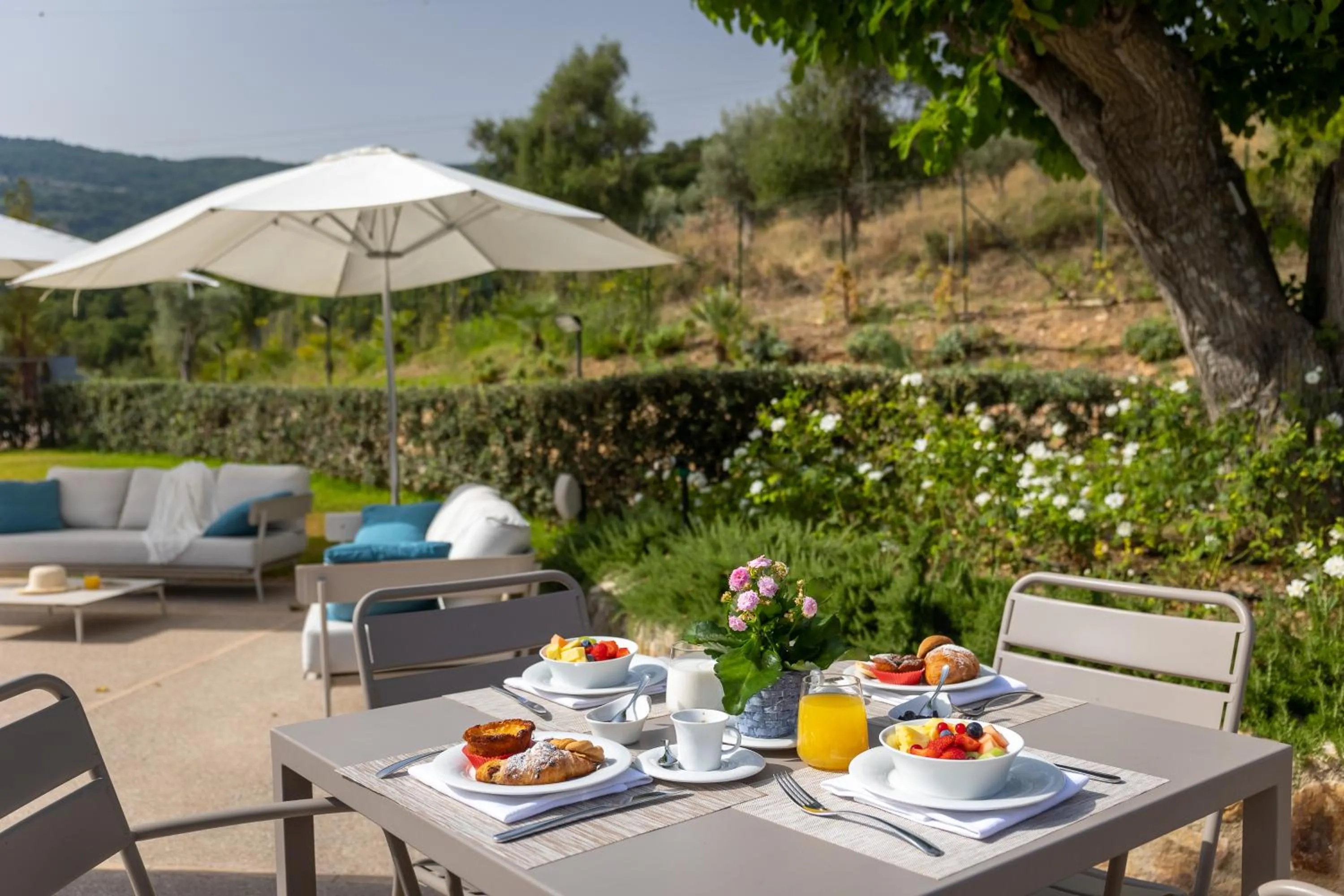 Patio in Borgo d'Orlando - Small Country Hotel