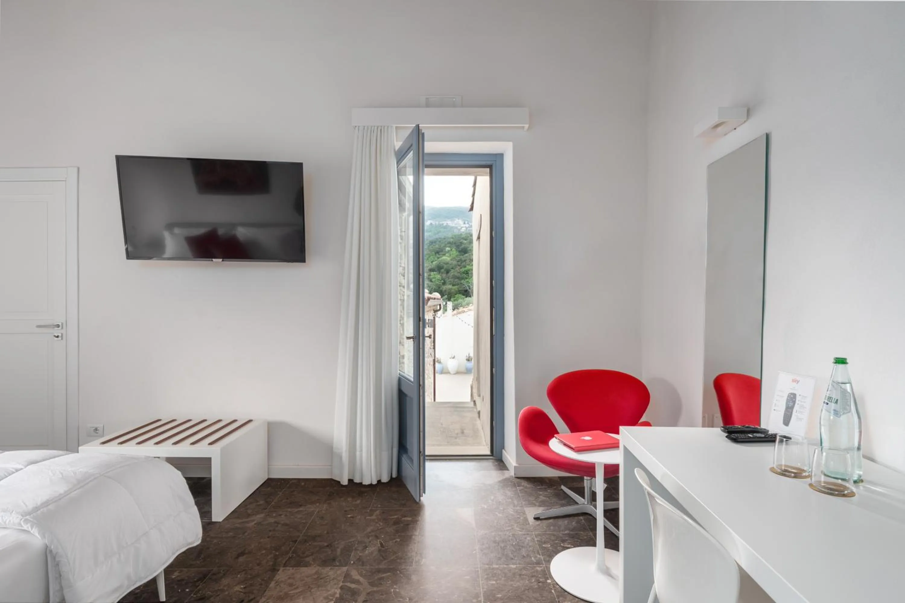 Bed in Borgo d'Orlando - Small Country Hotel