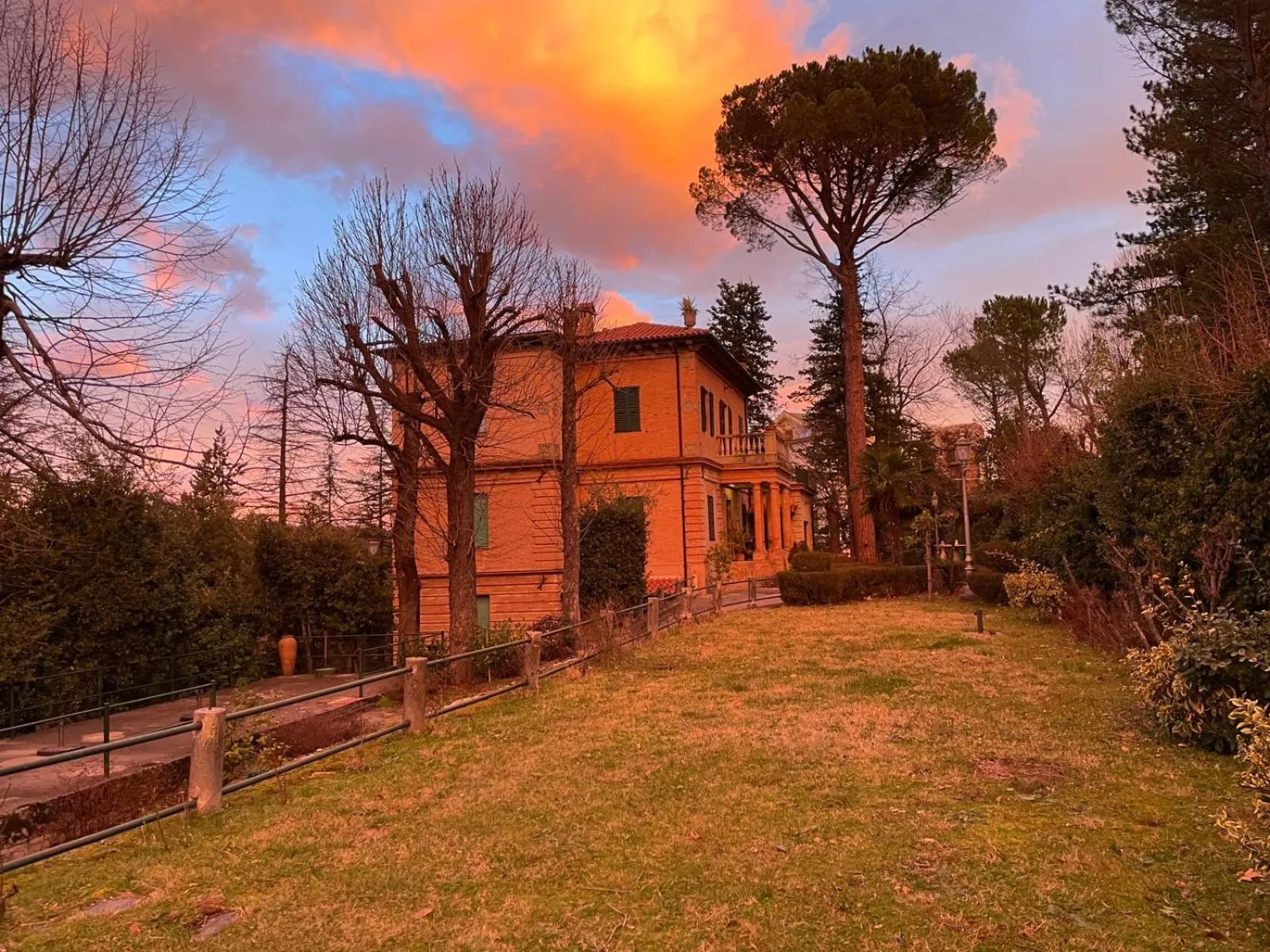 Villa delle Rose - Hotel Paradiso