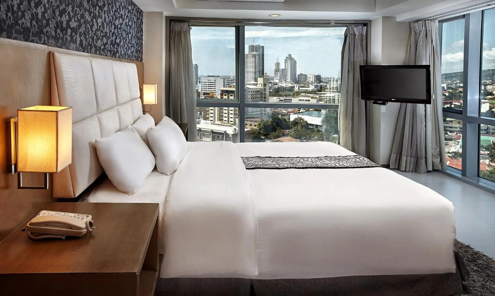 Bedroom, Bed in Quest Hotel & Conference Center Cebu