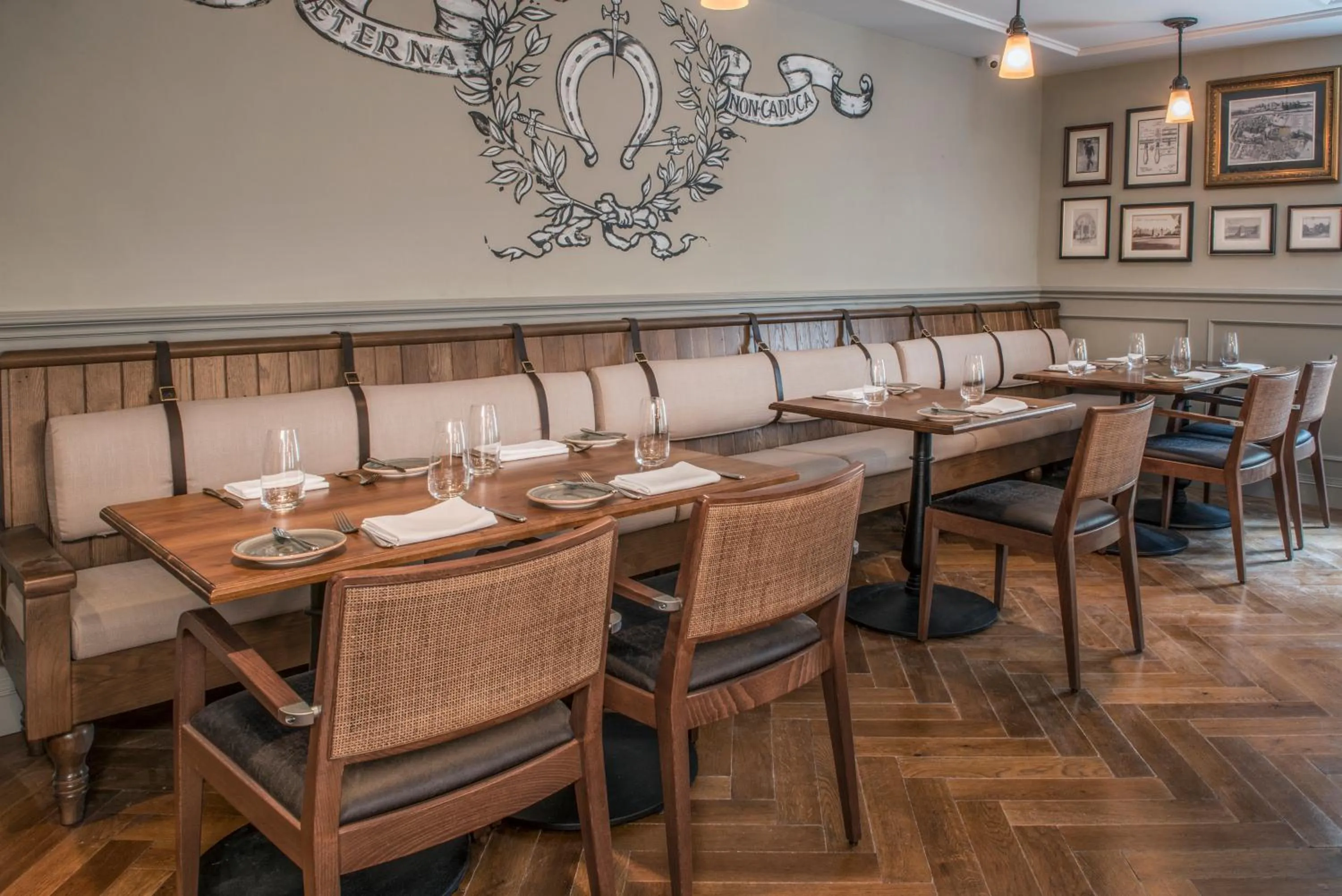 Restaurant/places to eat in De Vere Beaumont Estate