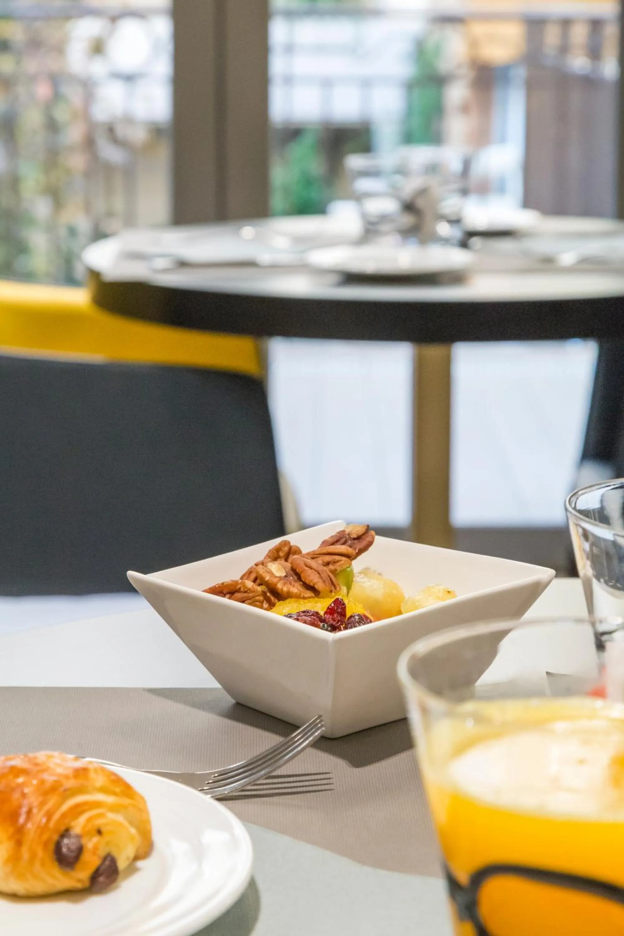 Food and drinks in Nemea Appart Hotel Cannes Palais