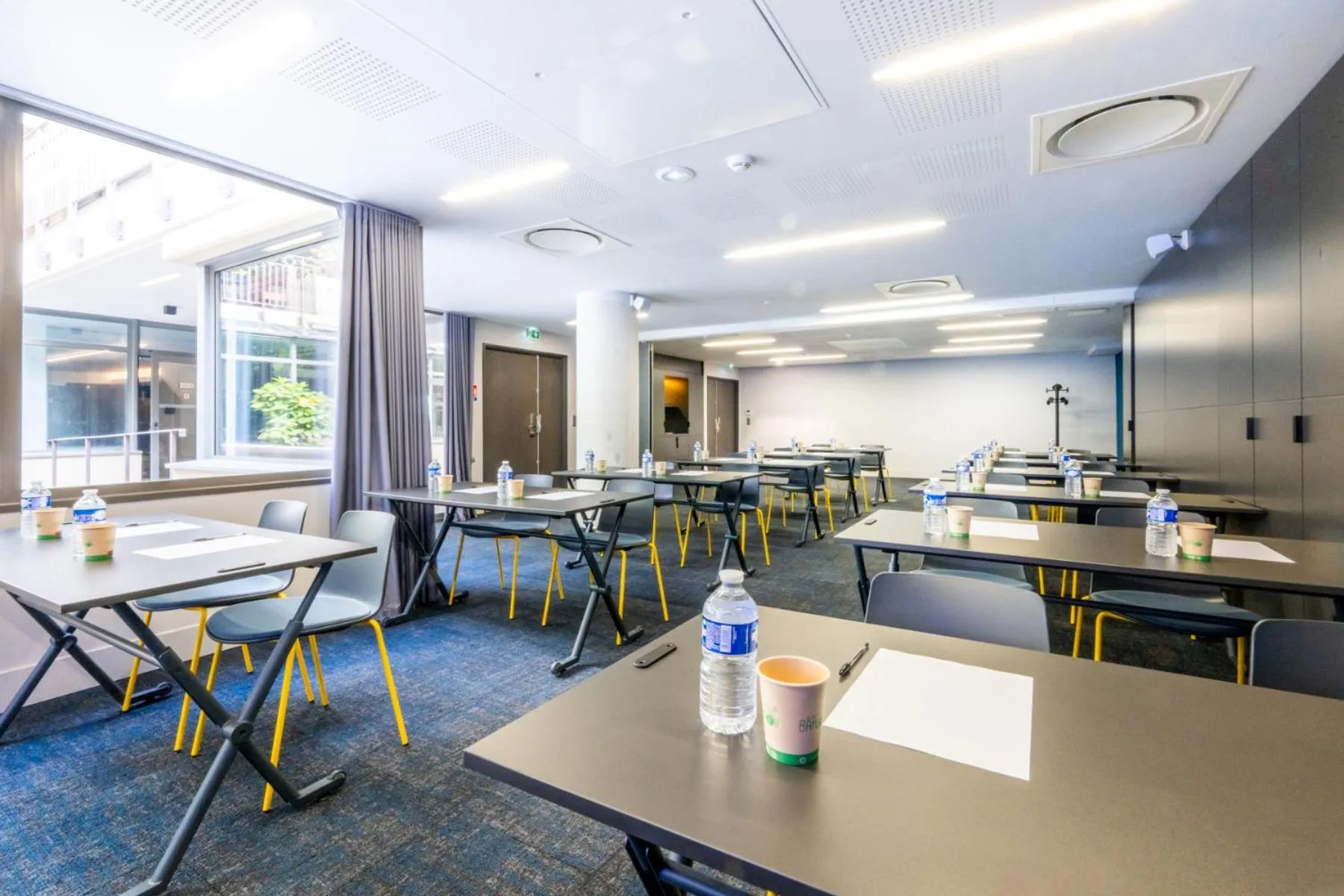 Meeting/conference room in Nemea Appart Hotel Cannes Palais