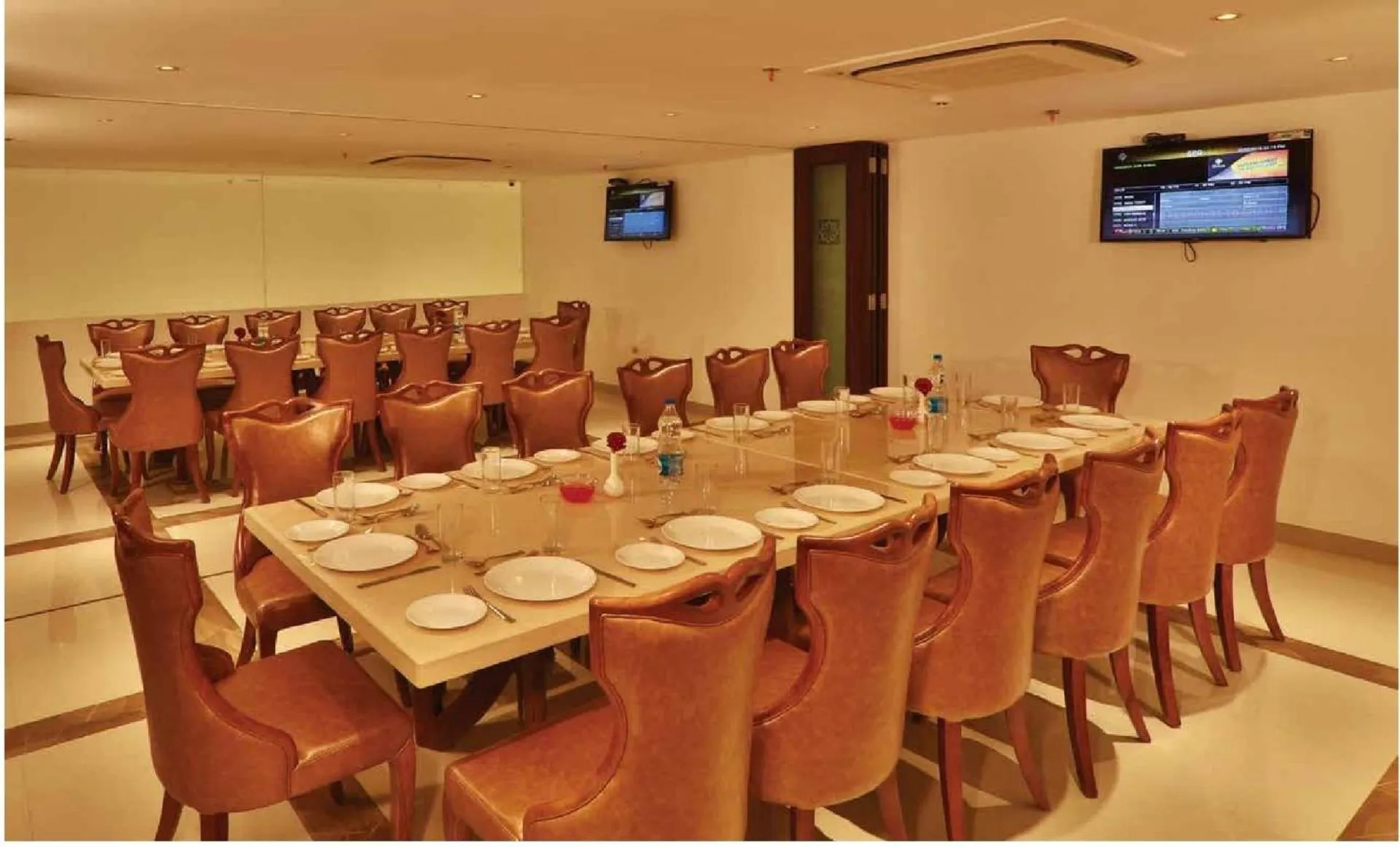 Business facilities in The Capital Hotel