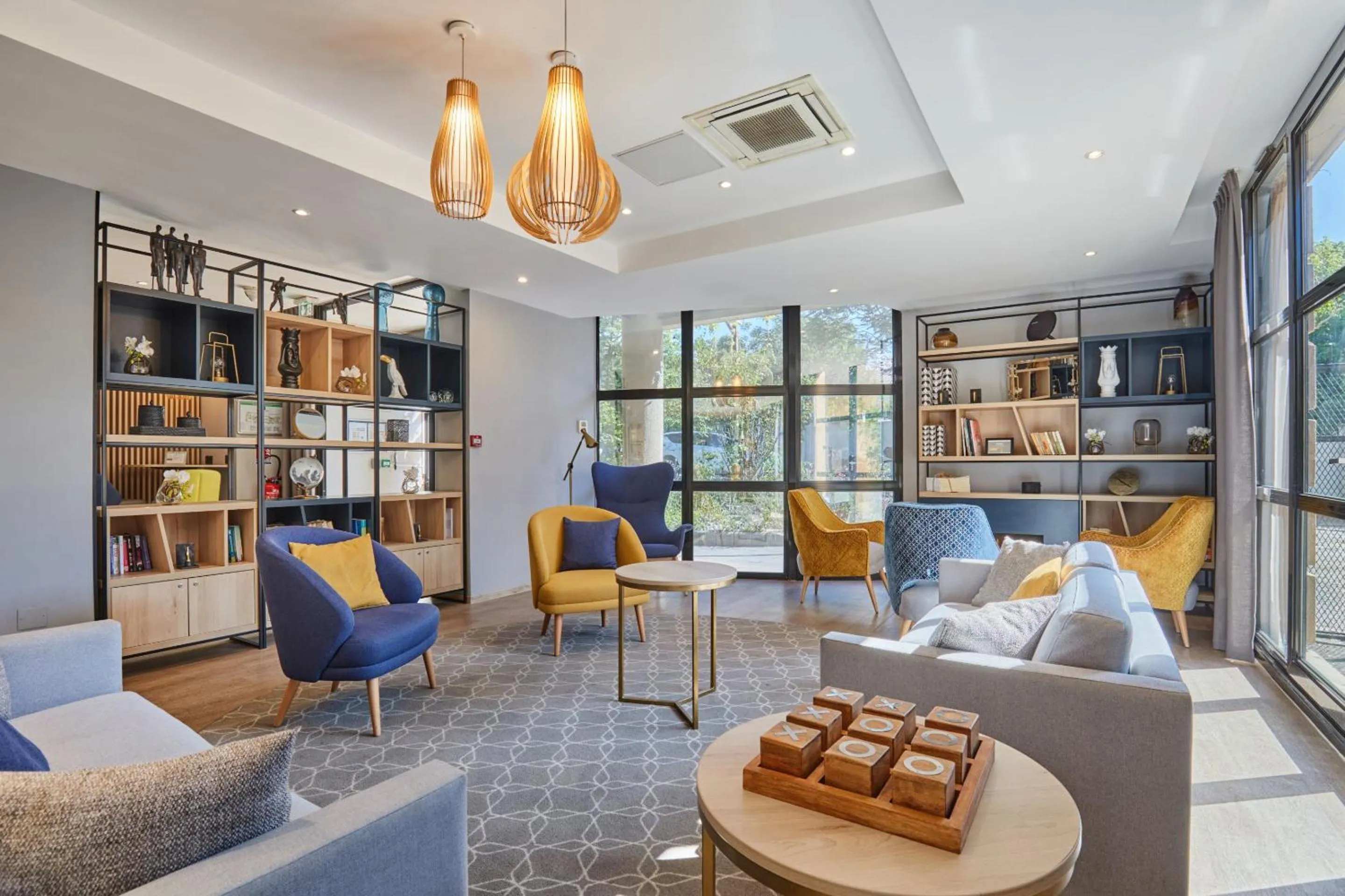 Lobby or reception in Appart Hotel Odalys City Aix en Provence Les Floridianes